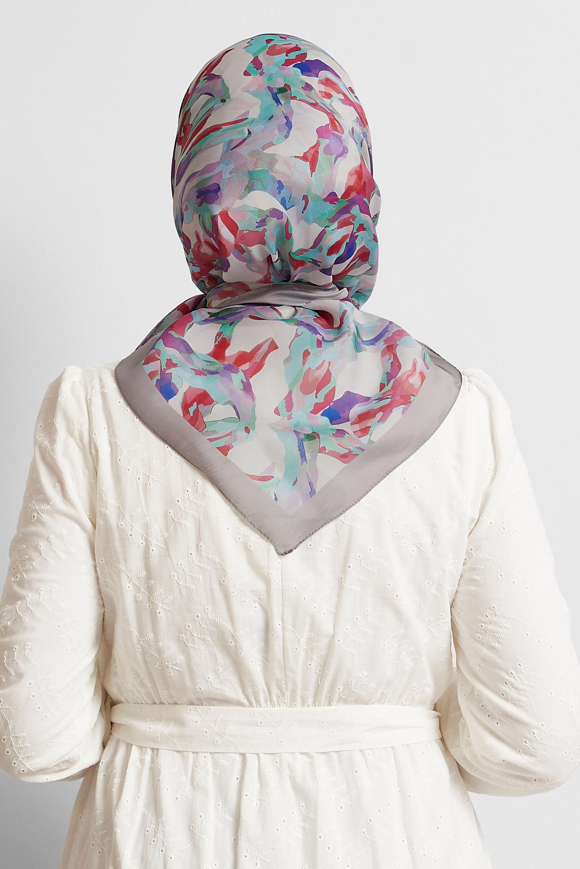 Tesettür giyim GÜMÜŞ ALVİNA DESENLİ EŞARP 8578