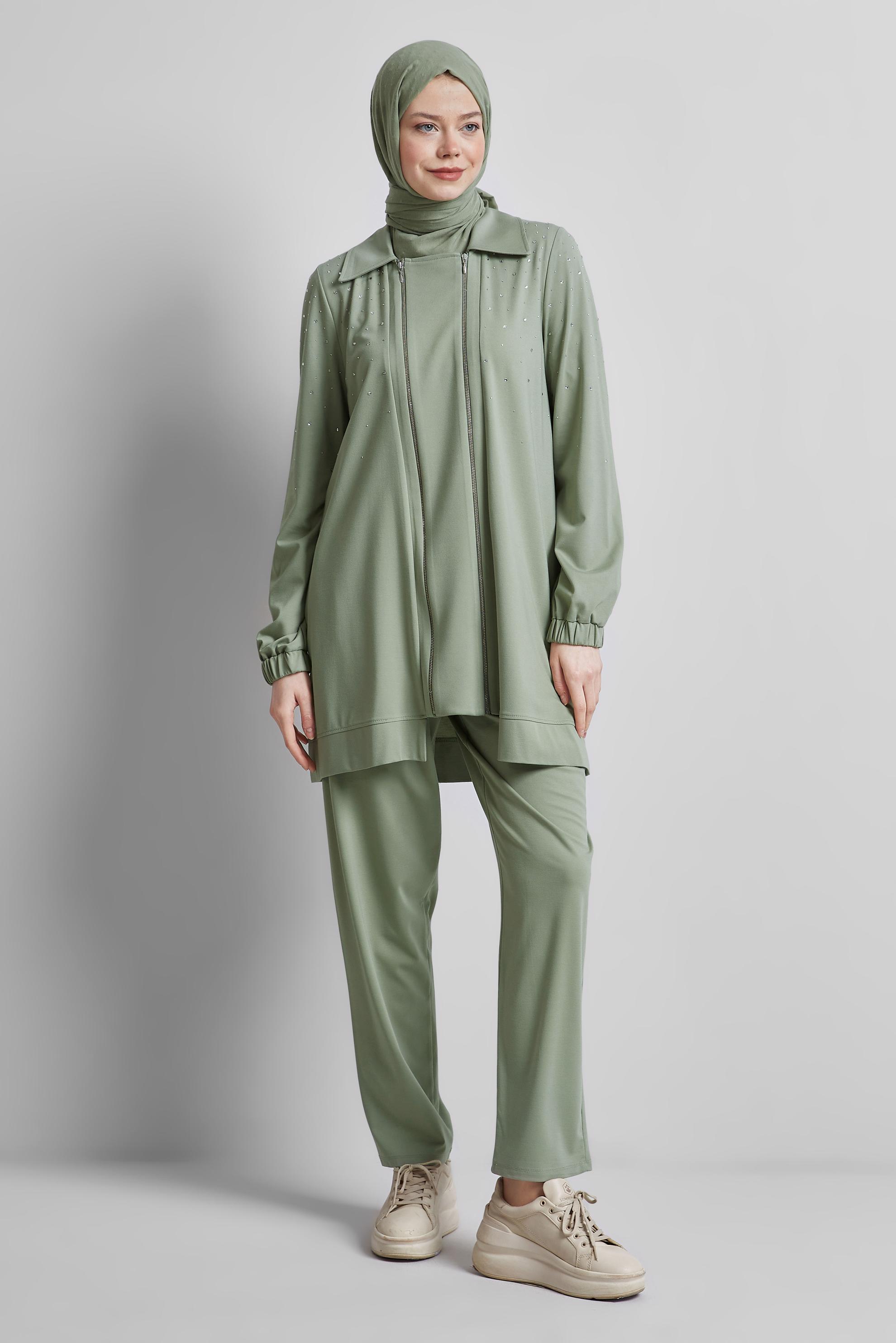 Tesettür giyim YEŞİL TAŞLI PANTOLONLU EŞOFMAN TAKIM 44704