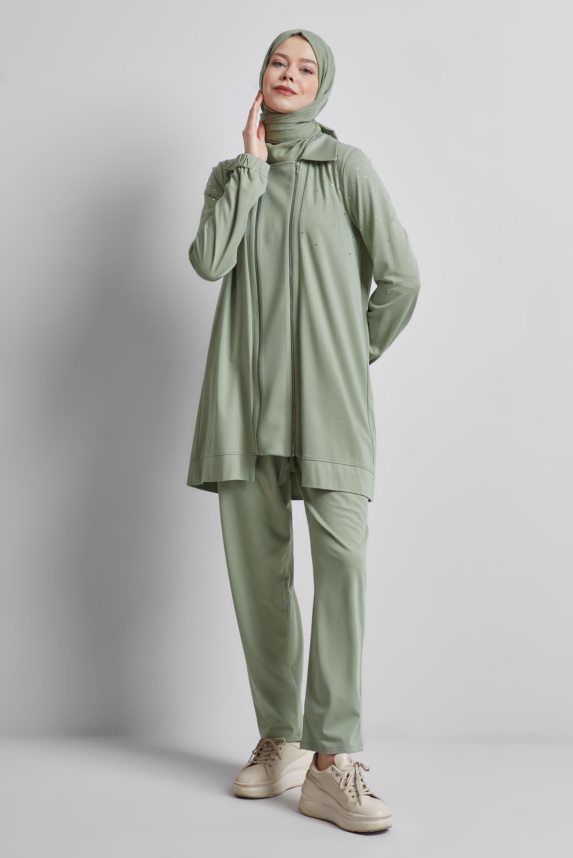 Tesettür giyim YEŞİL TAŞLI PANTOLONLU EŞOFMAN TAKIM 44704