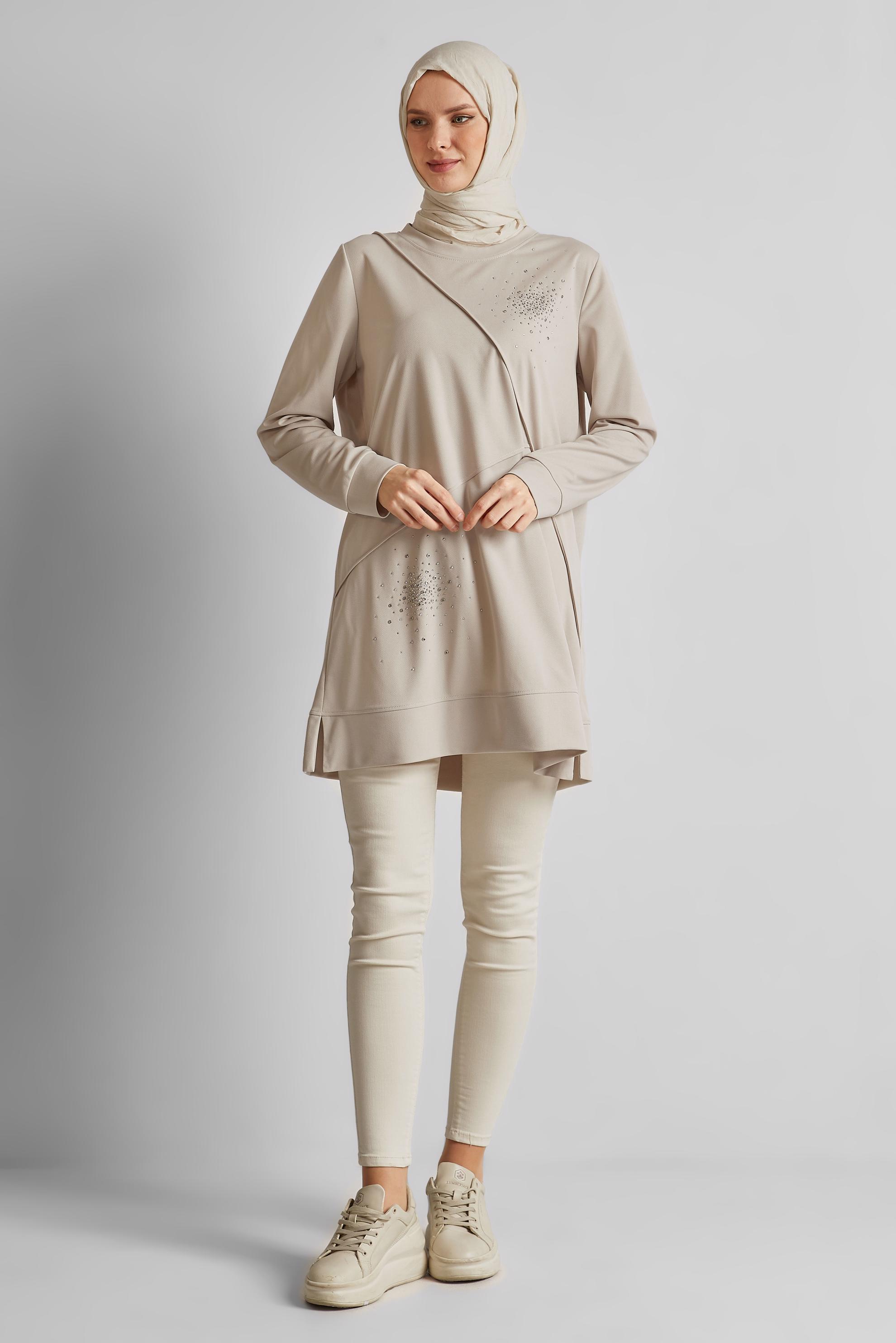 Tesettür giyim BEJ TAŞLI EŞOFMAN TUNİK 44764