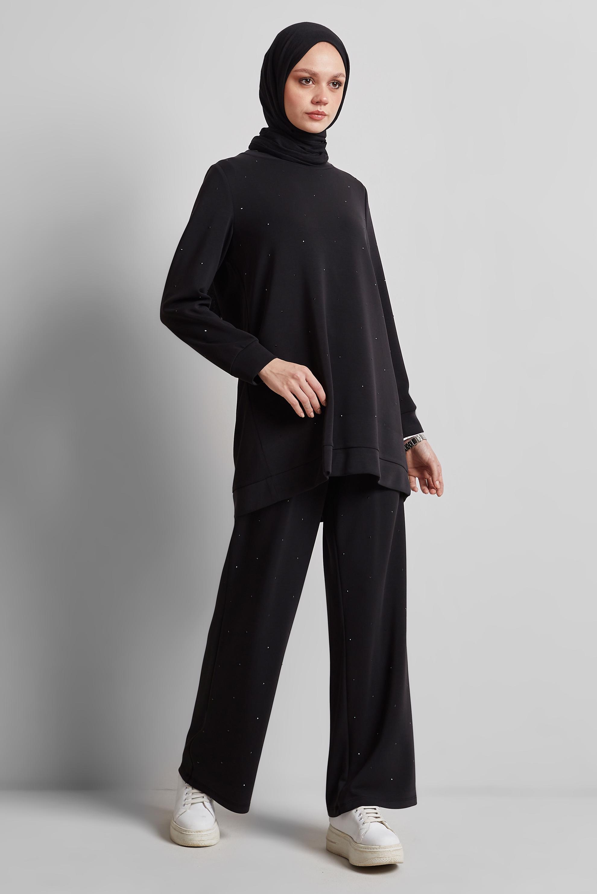 Tesettür giyim SİYAH PANTOLONLU TAŞLI EŞOFMAN TAKIM 45381