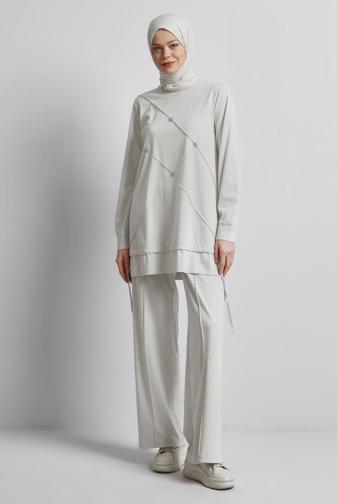 Hijab-Kleidung BEIGE TRAININGSANZUG-SET MIT HOSE 45388 - ALVİNA