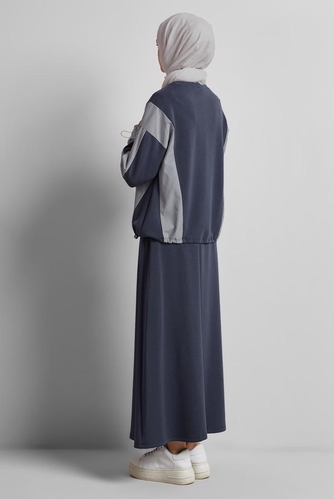 Hijab-Kleidung GRAU TRAININGSANZUG-SET MIT ROCK 45439 - ALVİNA