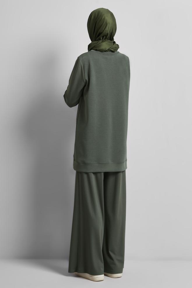Hijab-Kleidung KHAKI TRAININGSTUNIKA MIT RUNDHALSAUSSCHNITT 45441 - ALVİNA