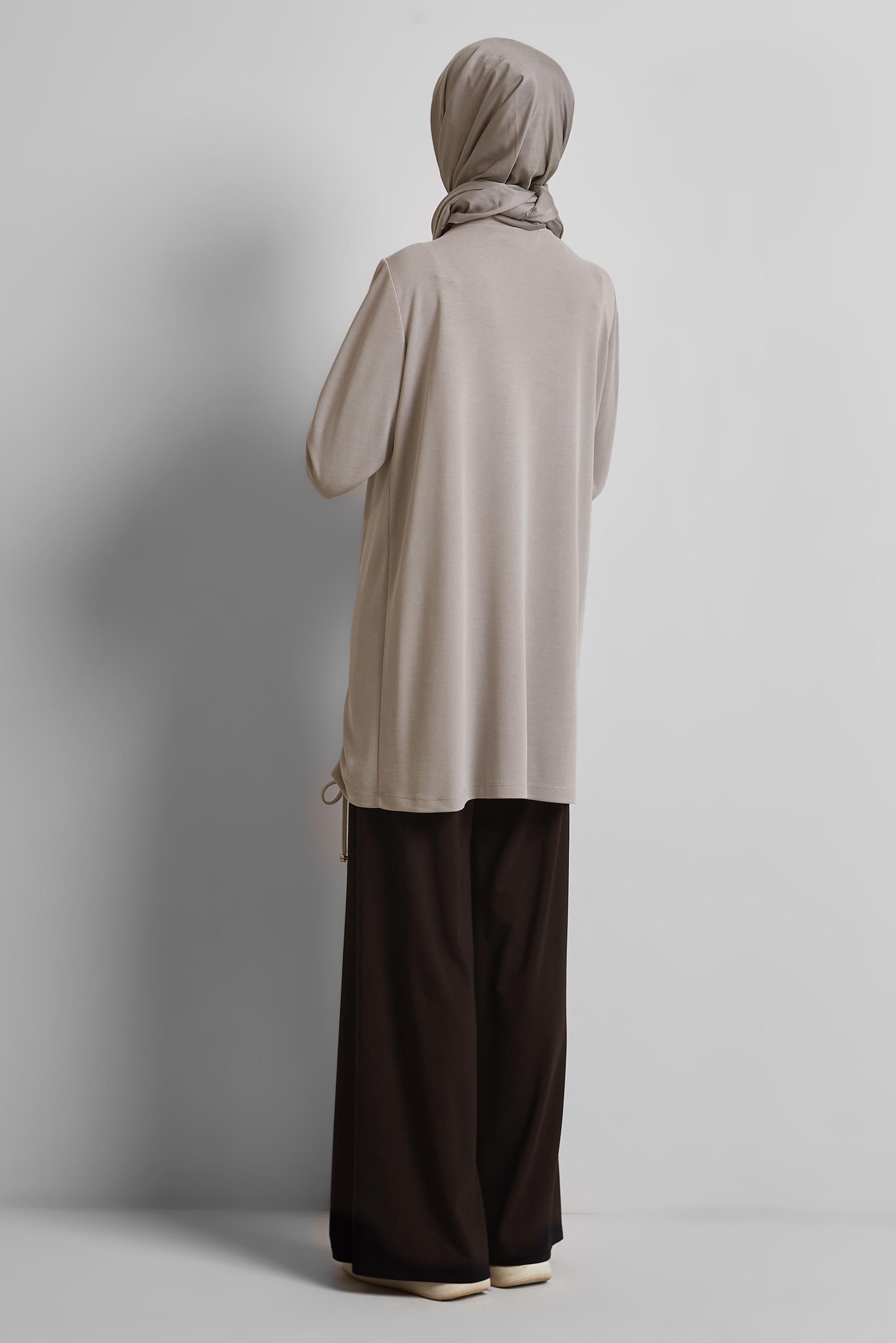 Tesettür giyim BEJ BÜZGÜ DETAYLI EŞOFMAN TUNİK 45462