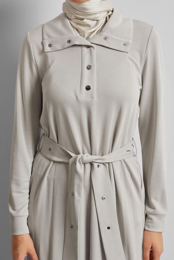 Tesettür giyim BEJ KUŞAKLI EŞOFMAN ELBİSE 45465 - ALVİNA