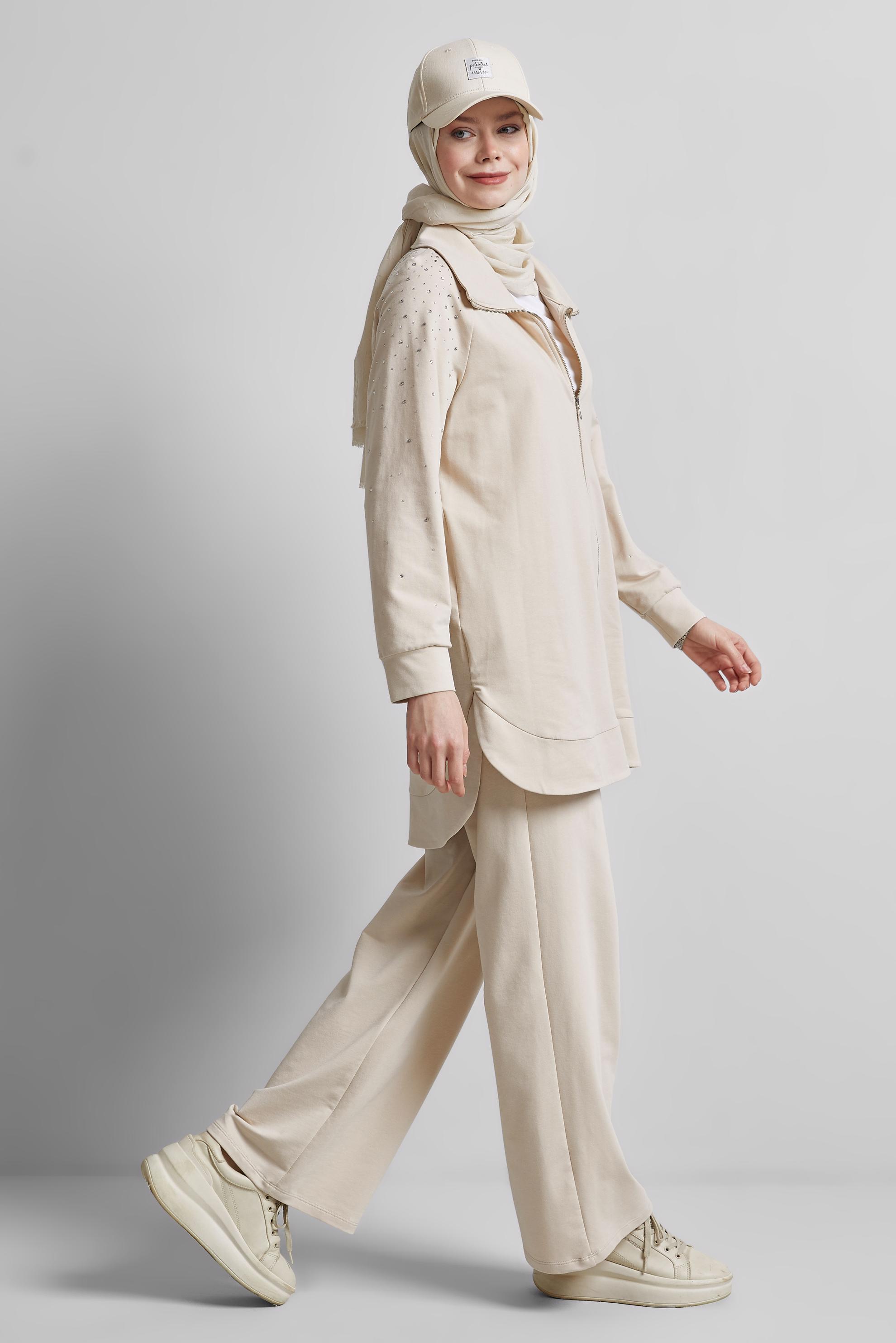 Hijab clothing BEIGE TRACKSUIT SET WITH PANTS 45467