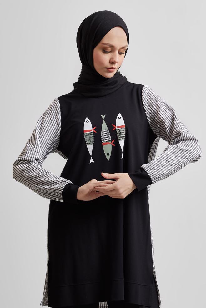 Hijab-Kleidung SCHWARZ TRAININGSTUNIKA MIT DRUCK 45468 - ALVİNA