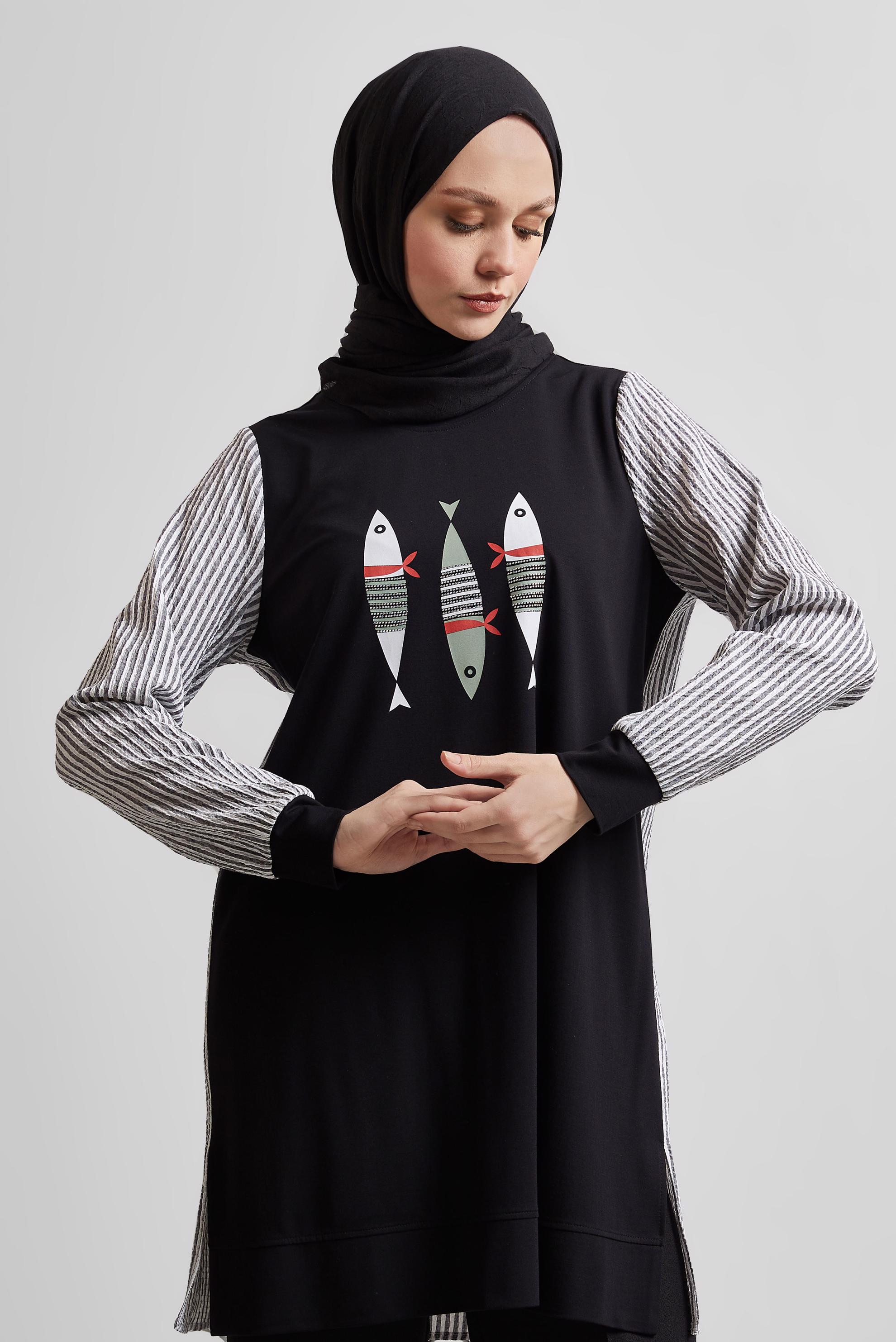 Tesettür giyim SİYAH BASKILI EŞOFMAN TUNİK 45468