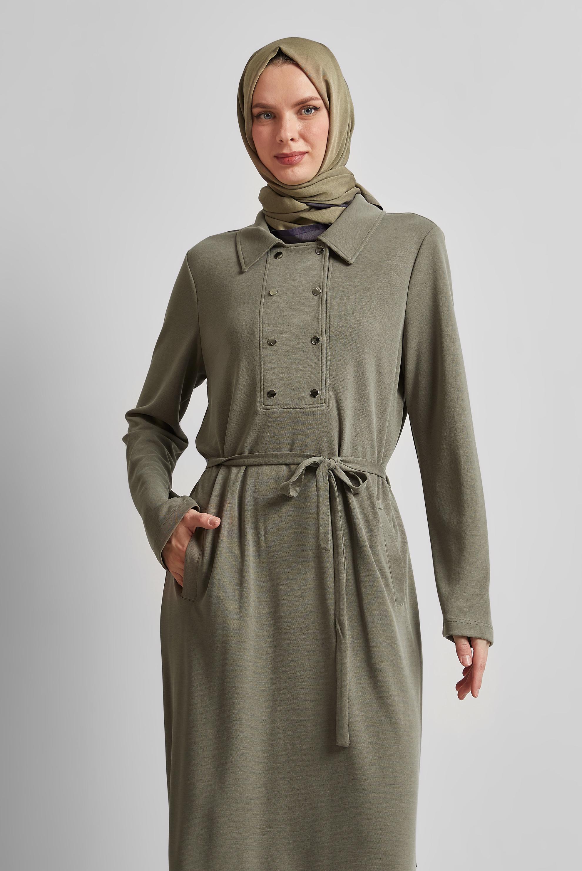 Vêtements hijab KAKI ROBE DE SURVÊTEMENT CEINTURÉE 45470
