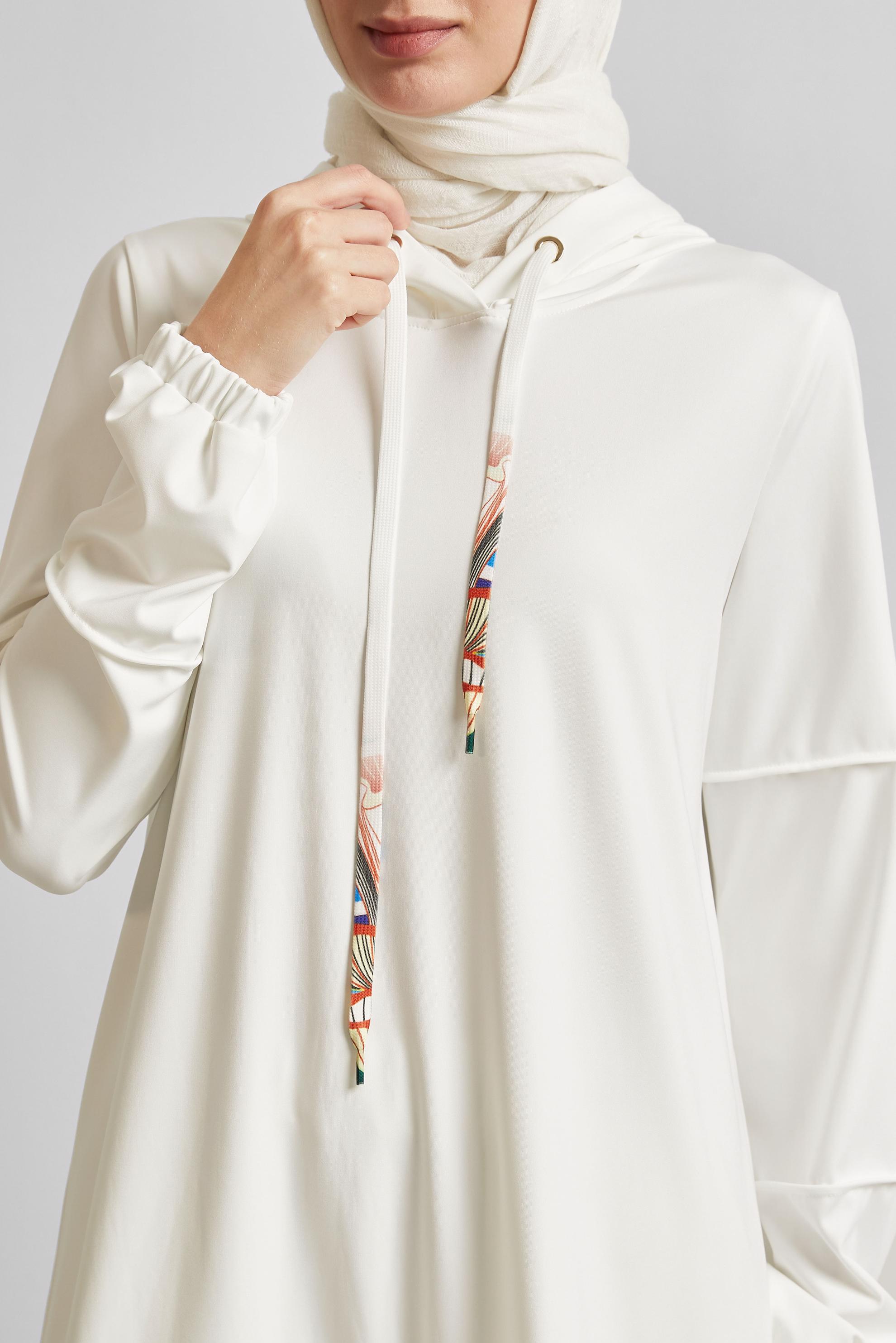 Tesettür giyim BEYAZ KAPÜŞONLU EŞOFMAN TUNİK 45471