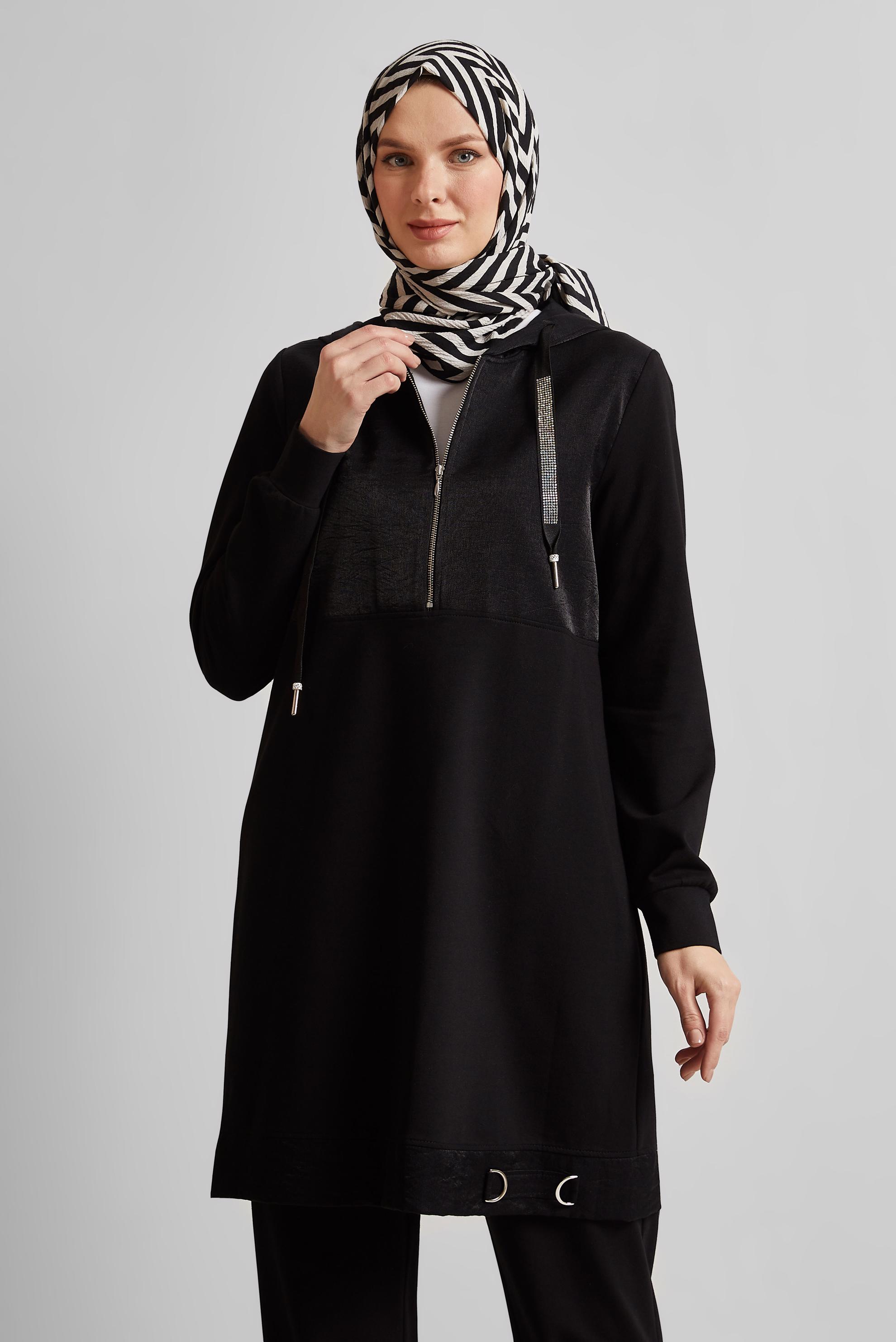 Tesettür giyim SİYAH KAPÜŞONLU PANTOLONLU TAKIM 45543