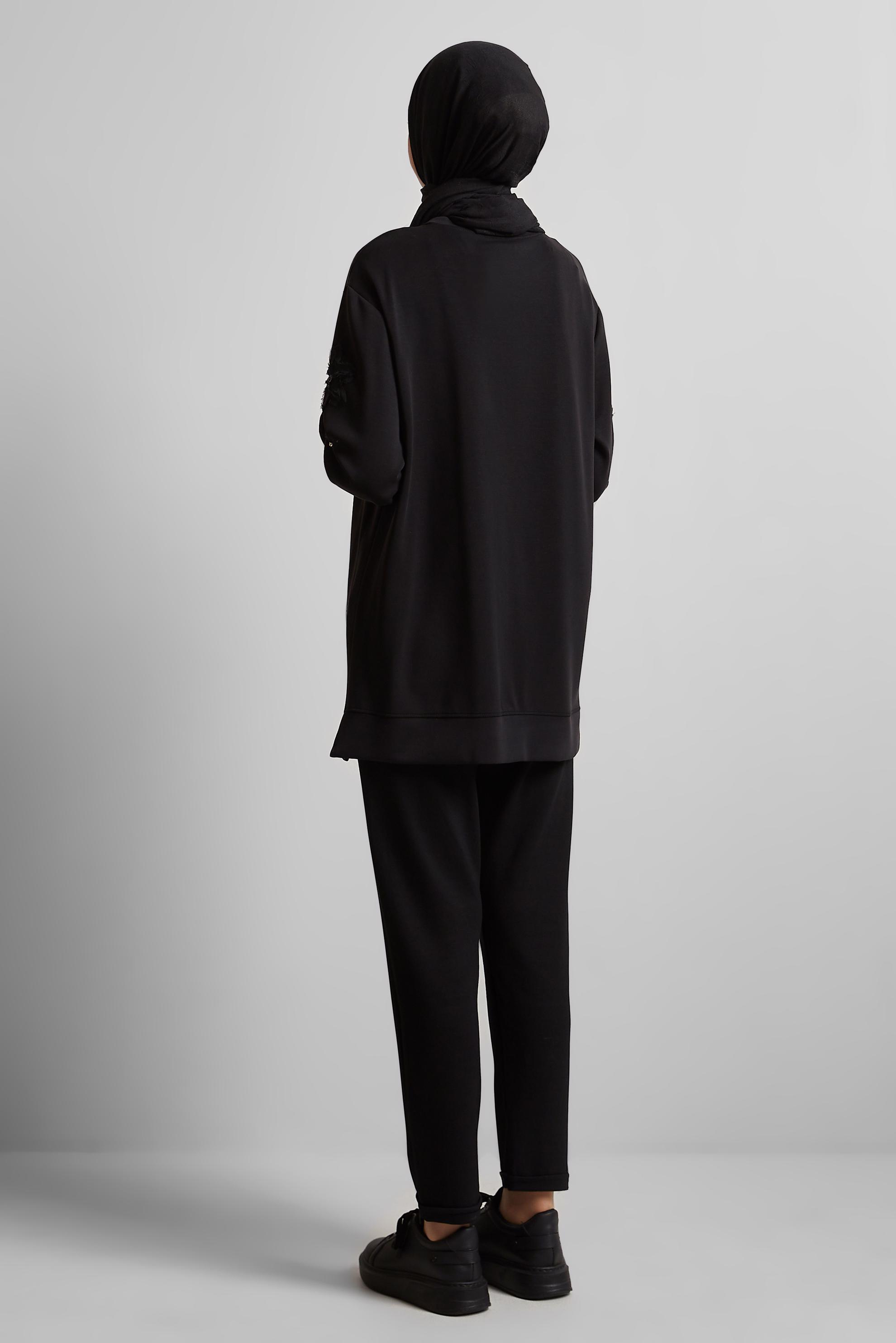 Tesettür giyim SİYAH TAŞ BASKILI EŞOFMAN TUNİK 45570