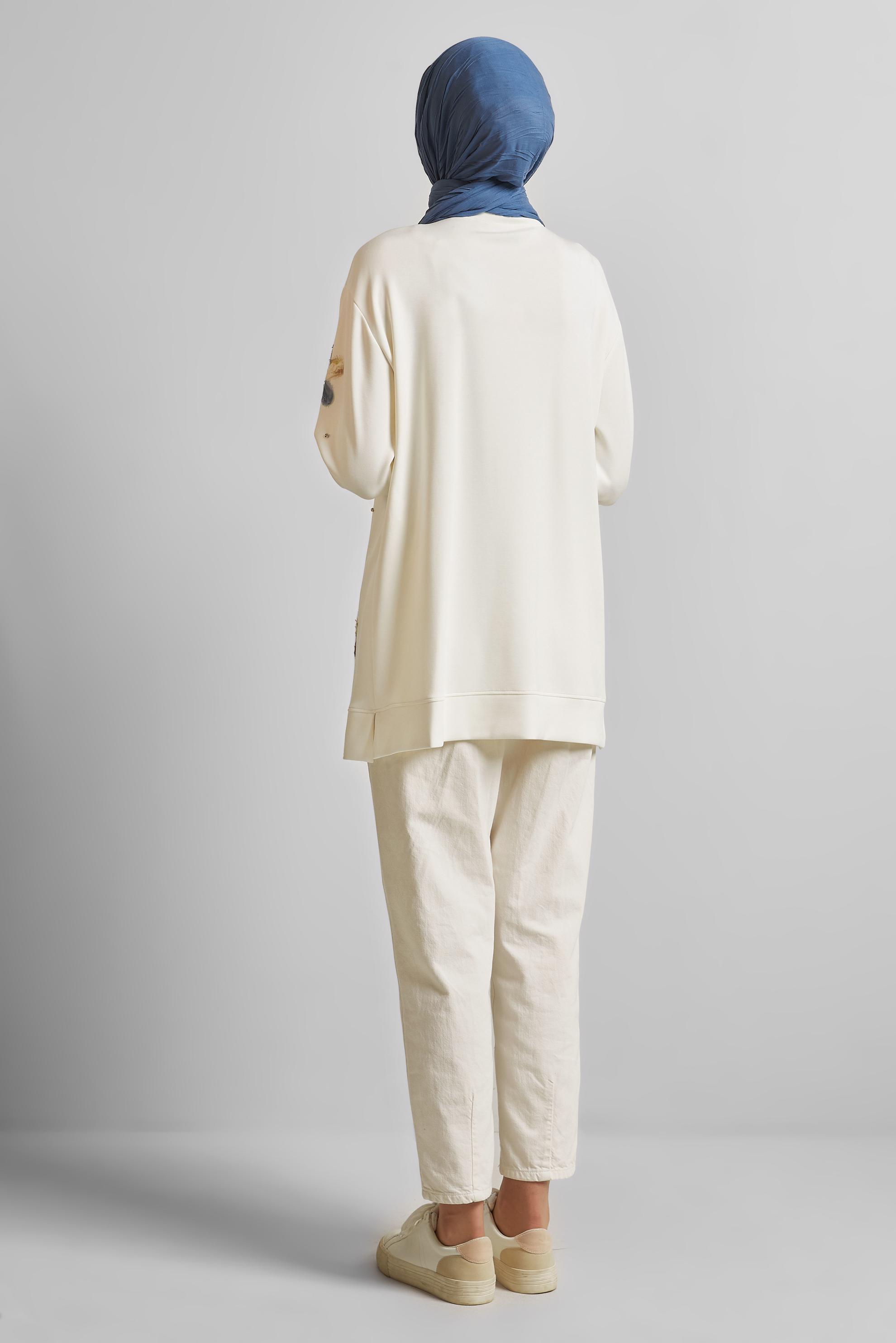 Tesettür giyim BEYAZ TAŞ BASKILI EŞOFMAN TUNİK 45570