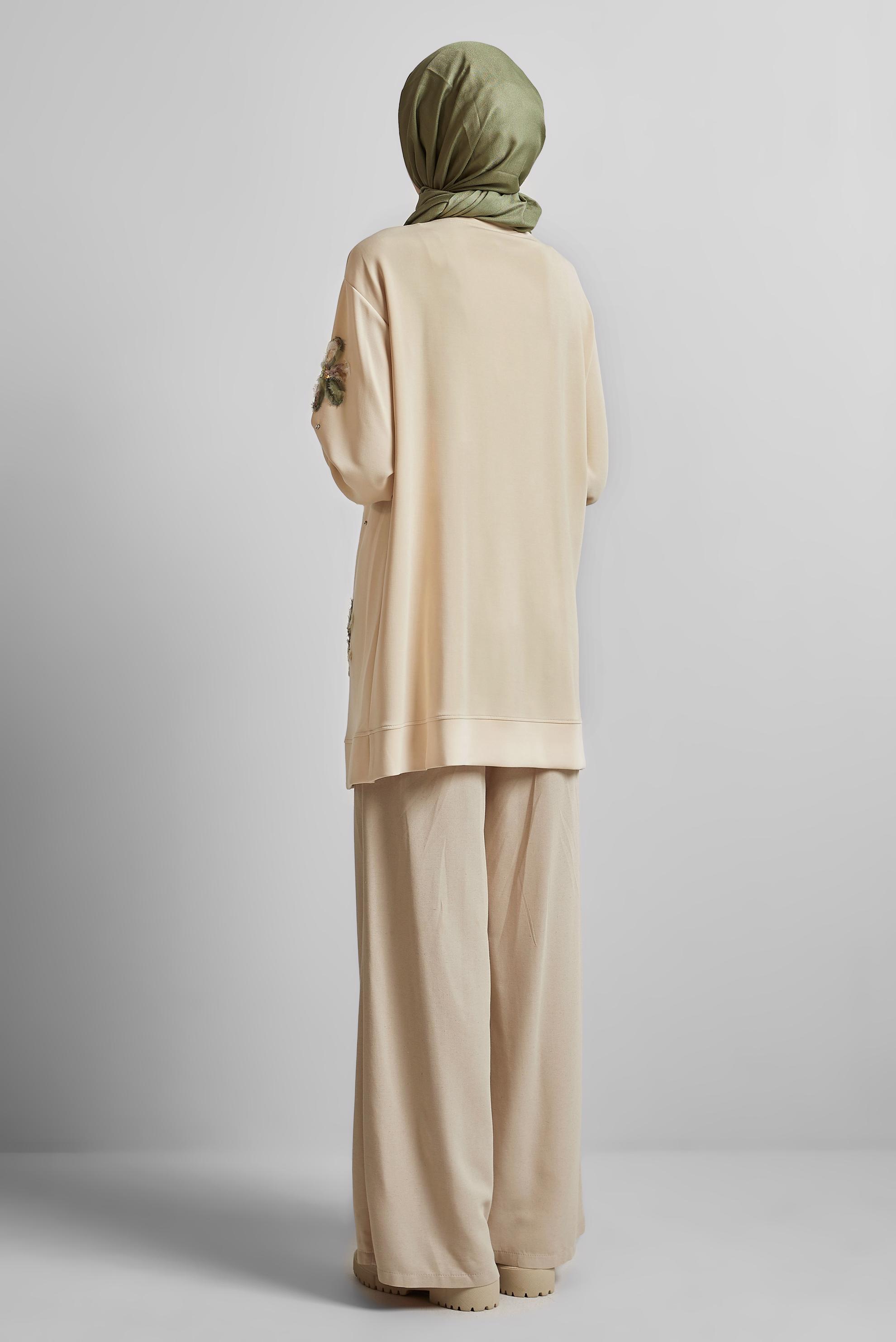 Tesettür giyim BEJ TAŞ BASKILI EŞOFMAN TUNİK 45570