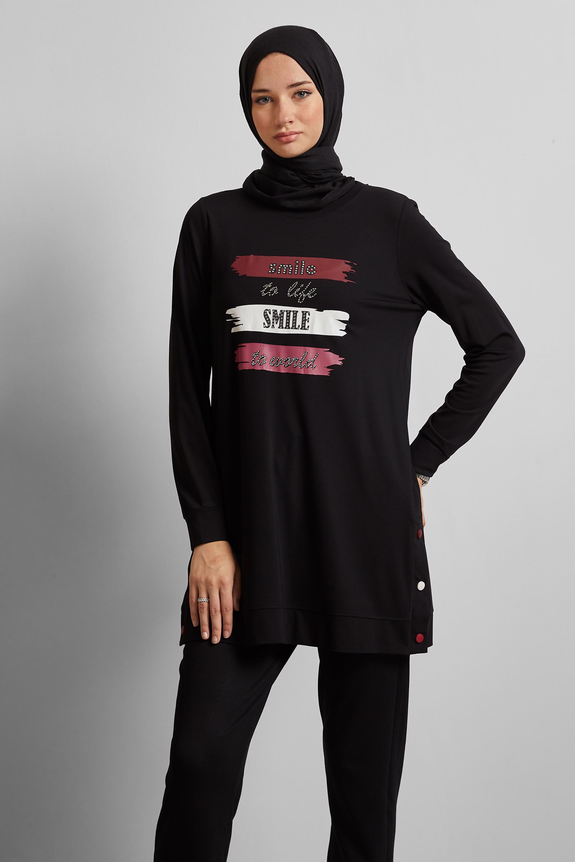 Tesettür giyim SİYAH YAZI BASKILI EŞOFMAN TUNİK 45603