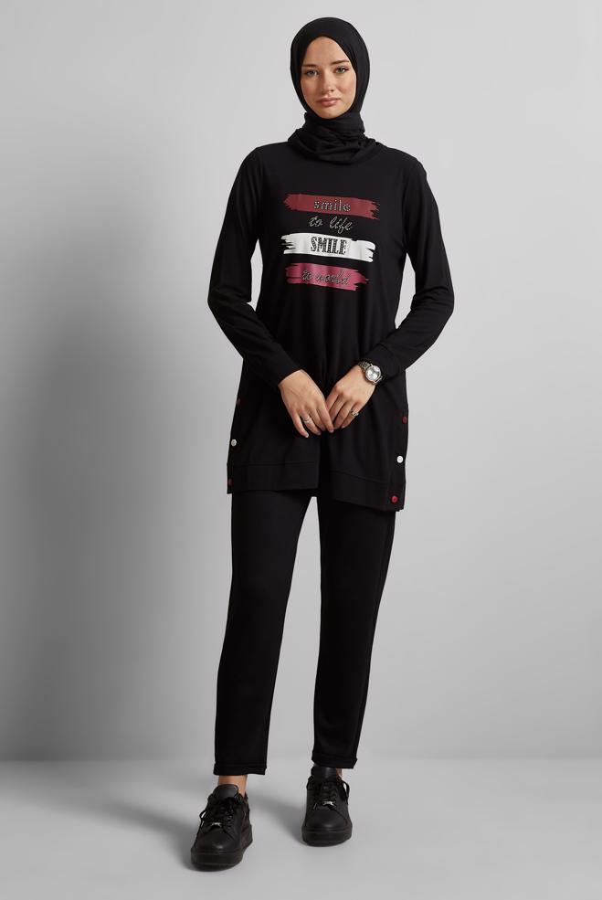 Hijab clothing BLACK SLOGAN PRINTED TRACKSUIT TUNIC 45603 - ALVİNA