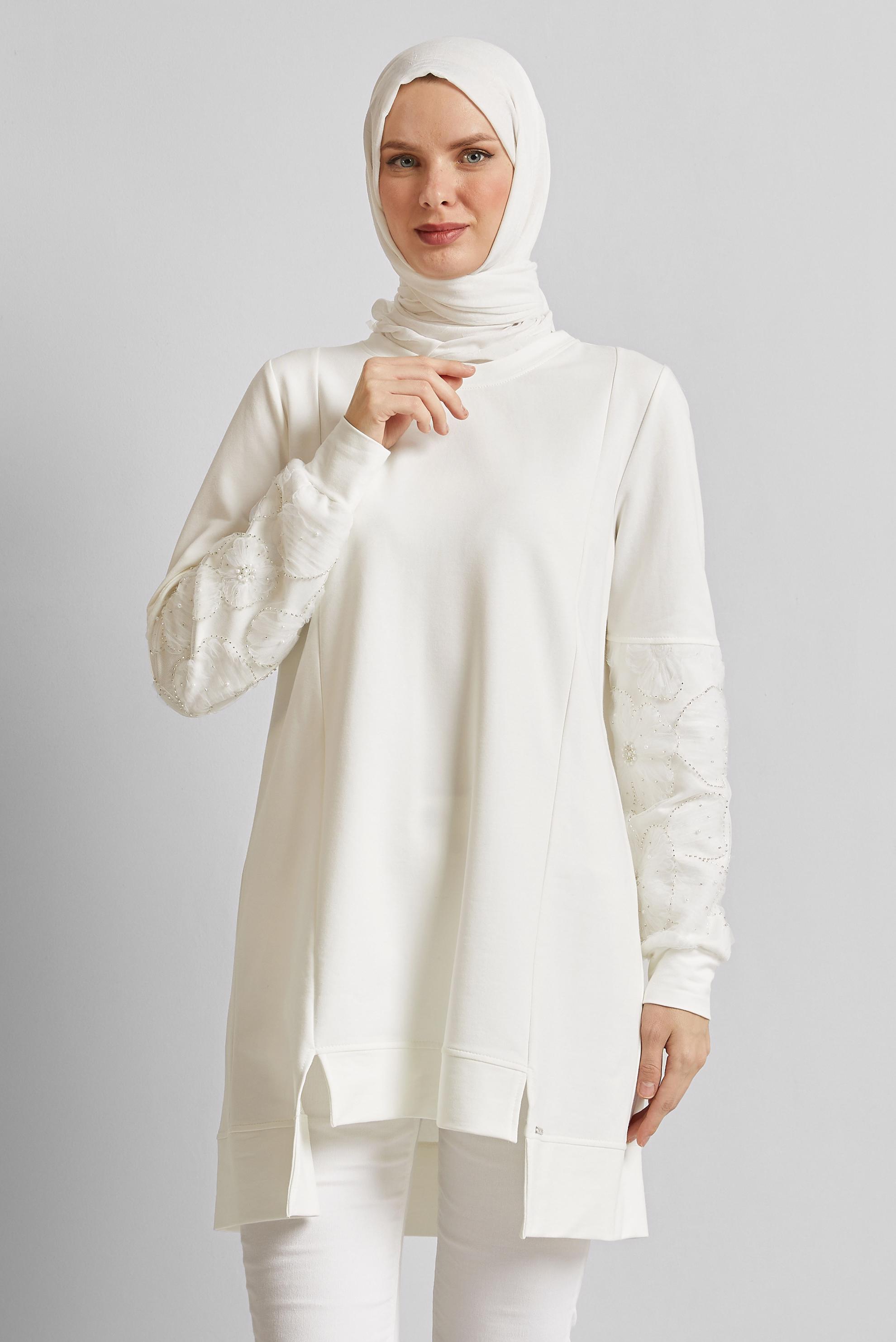 Tesettür giyim BEYAZ PAMUKLU EŞOFMAN TUNİK 45627