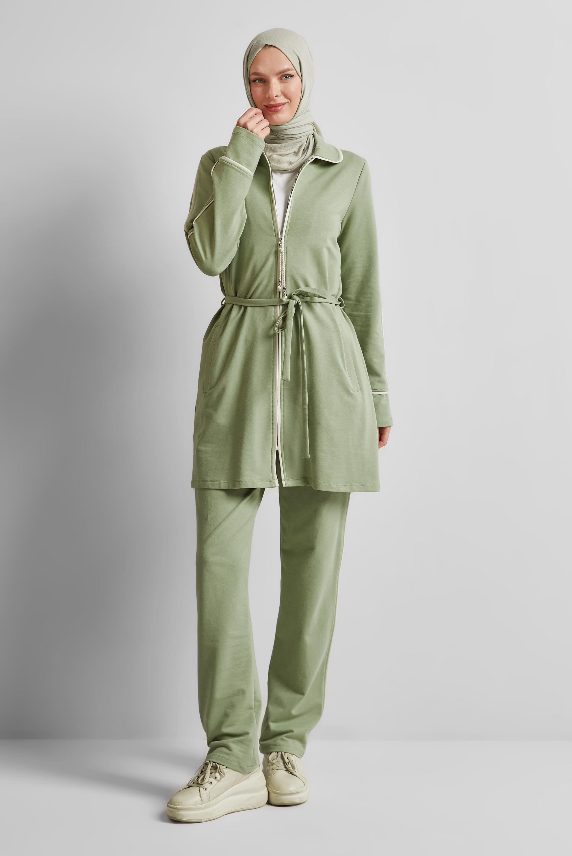 Vêtements hijab VERT ENSEMBLE DE SURVÊTEMENT CEINTURÉ 45632