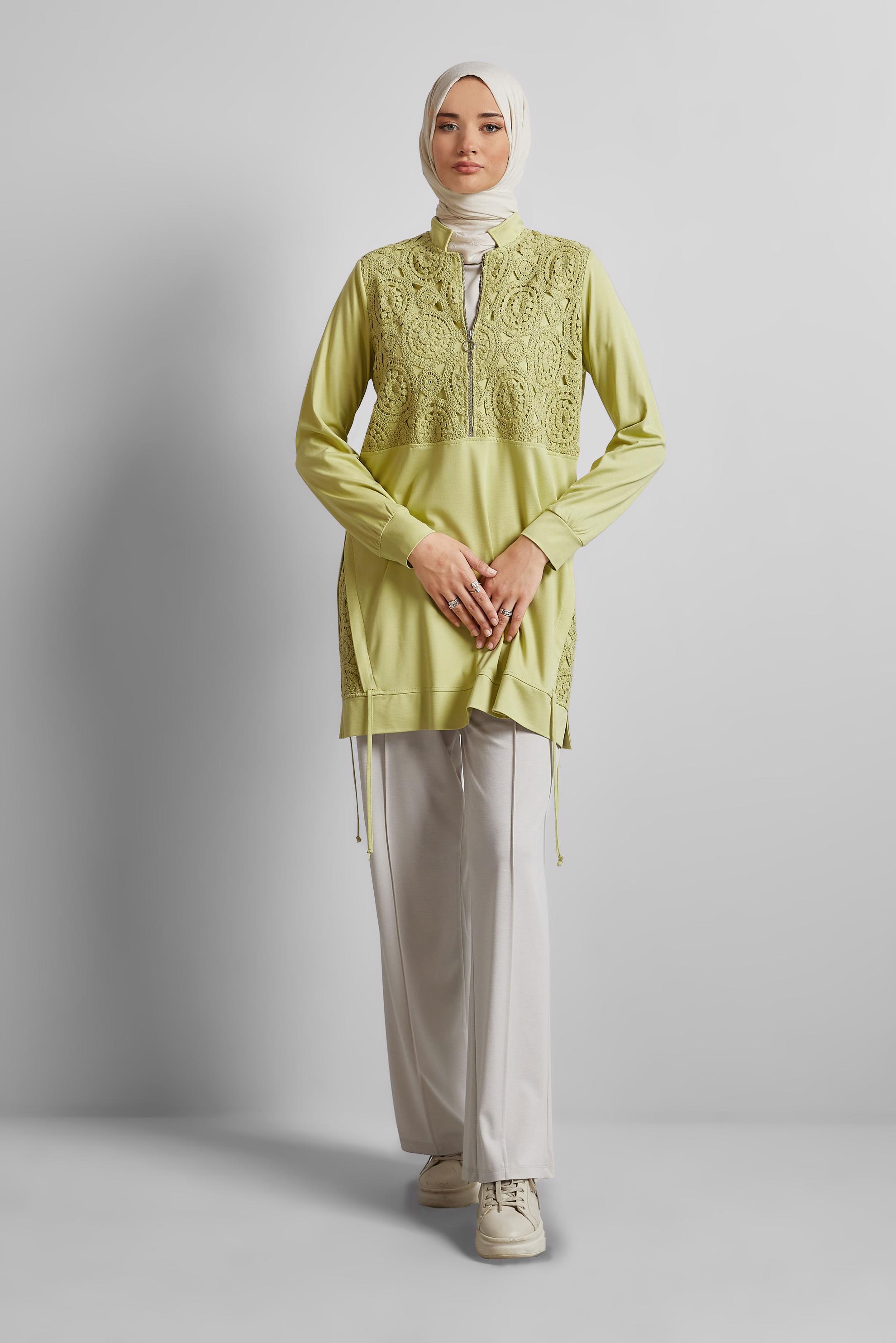 Tesettür giyim SARI NAKIŞ DETAYLI EŞOFMAN TUNİK 45667