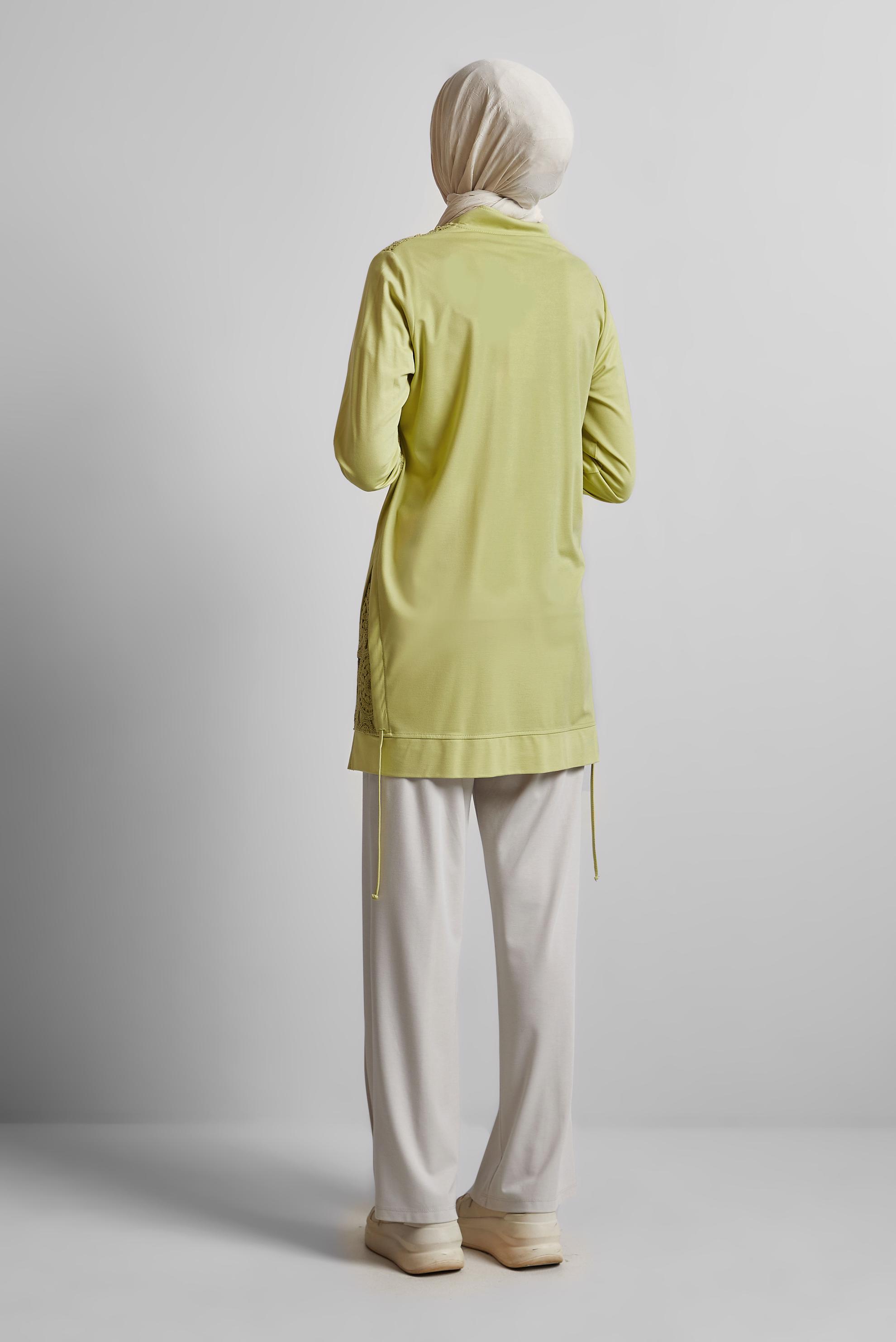 Tesettür giyim SARI NAKIŞ DETAYLI EŞOFMAN TUNİK 45667