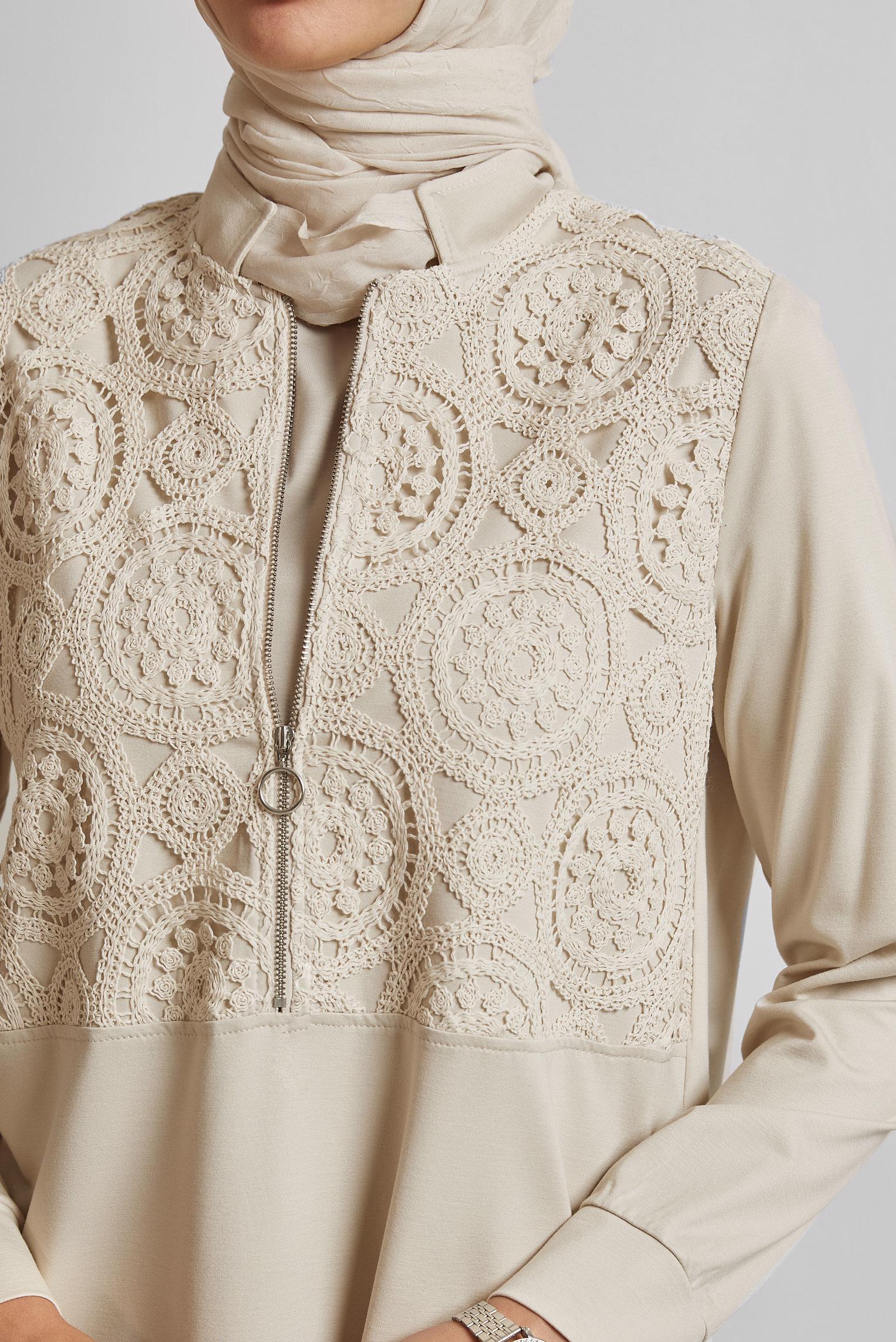 Tesettür giyim EKRU NAKIŞ DETAYLI EŞOFMAN TUNİK 45667