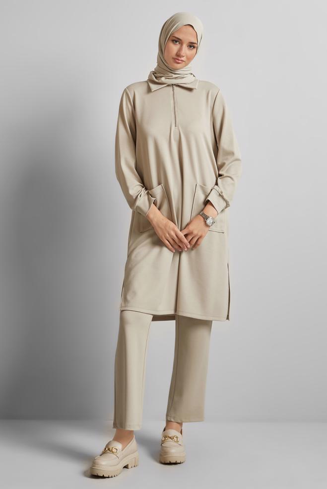 Hijab-Kleidung BEIGE TRAININGSANZUG-SET MIT HOSE 45670 - ALVİNA