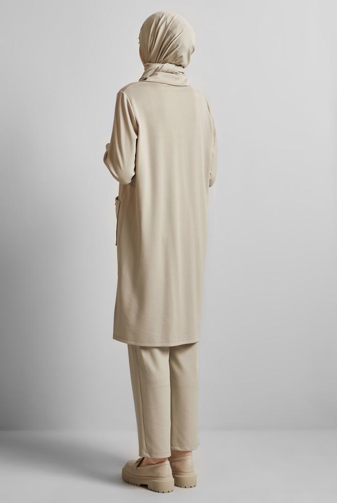 Hijab-Kleidung BEIGE TRAININGSANZUG-SET MIT HOSE 45670 - ALVİNA