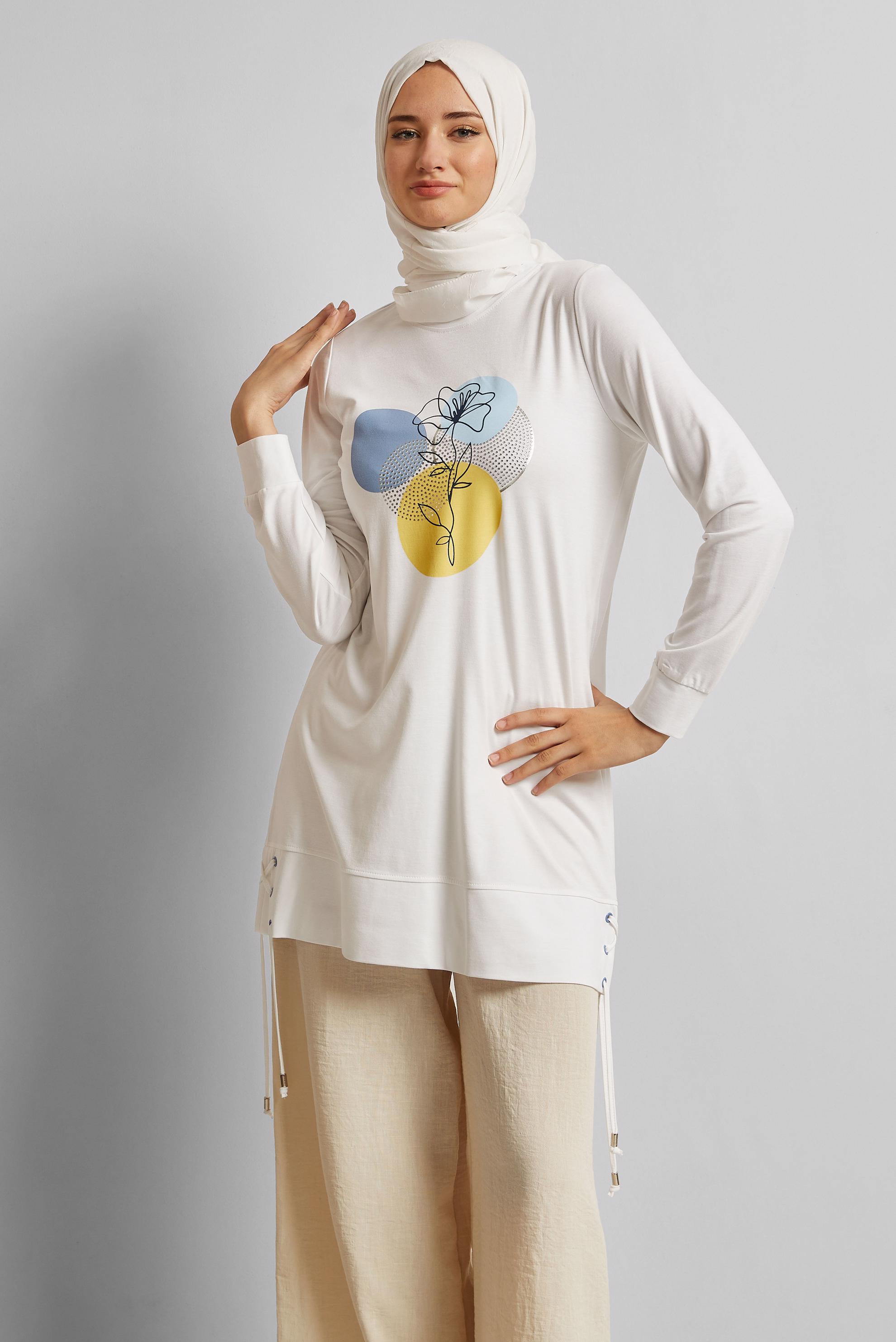Tesettür giyim BEYAZ BASKILI EŞOFMAN TUNİK 45692