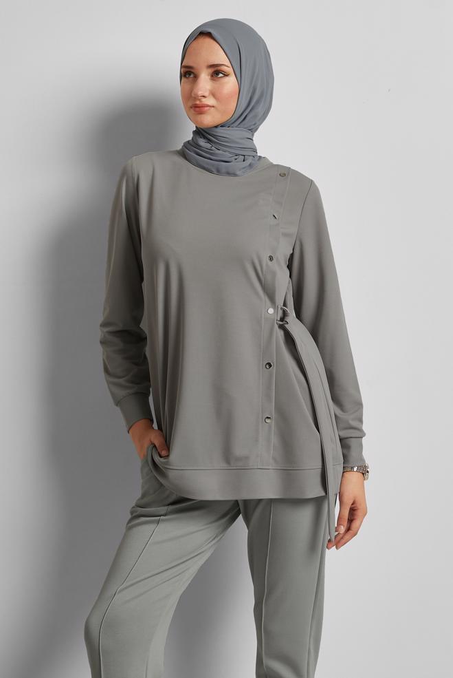 Hijab-Kleidung GRAU TRAININGSANZUG-TUNIKA MIT RUNDHALSAUSSCHNITT 45700 - ALVİNA