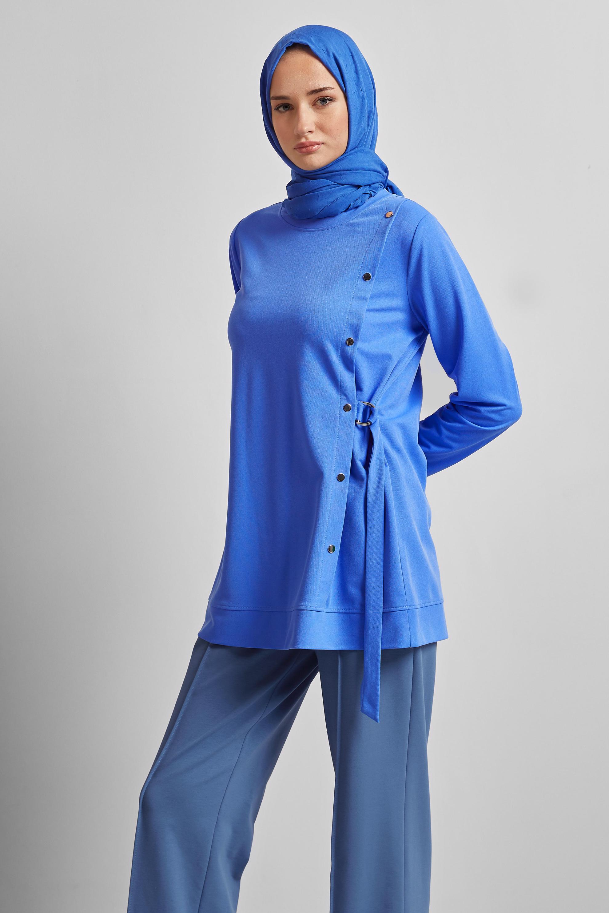 Tesettür giyim MAVİ BİSİKLET YAKA EŞOFMAN TUNİK 45700