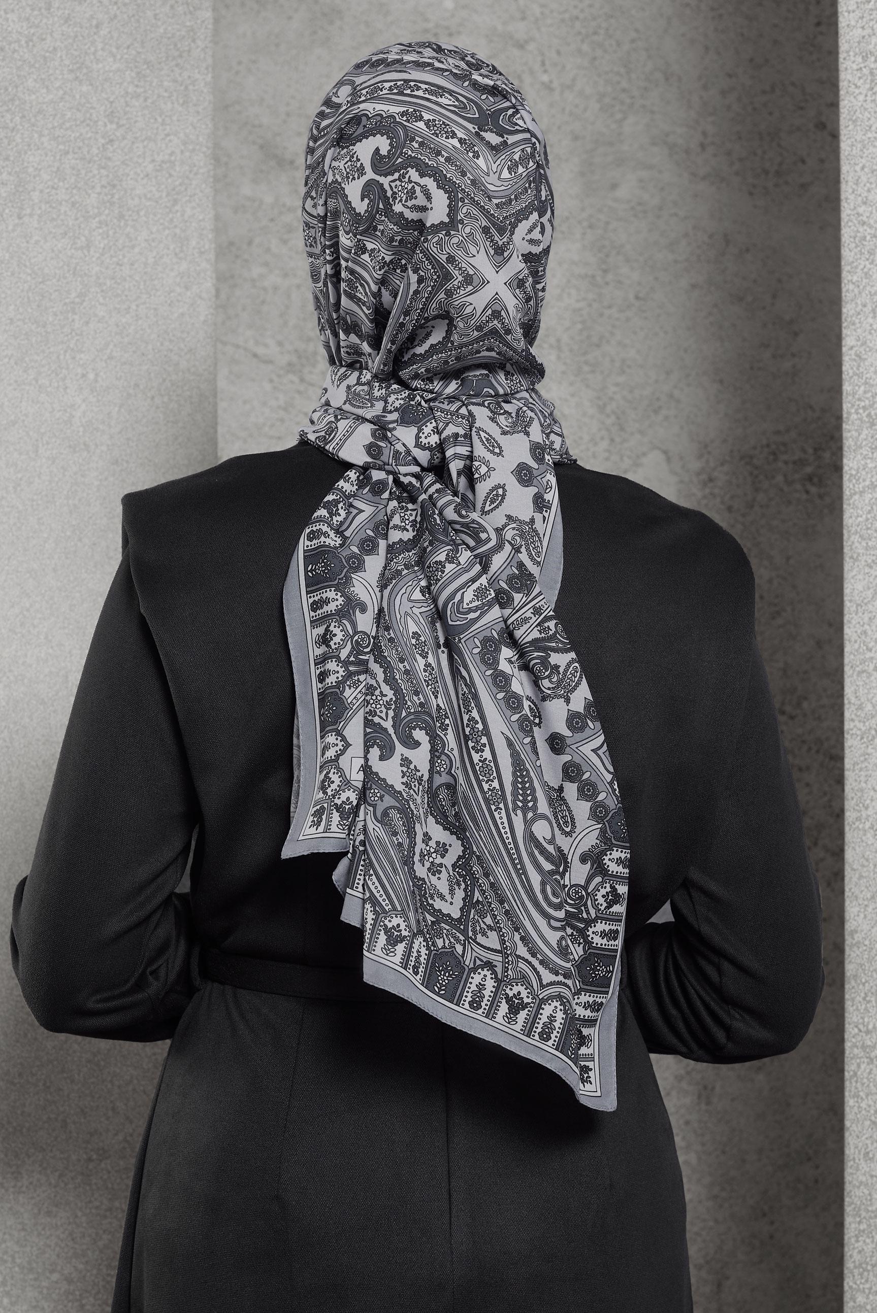 Tesettür giyim GRİ ALVİNA DESENLİ ŞAL 10174