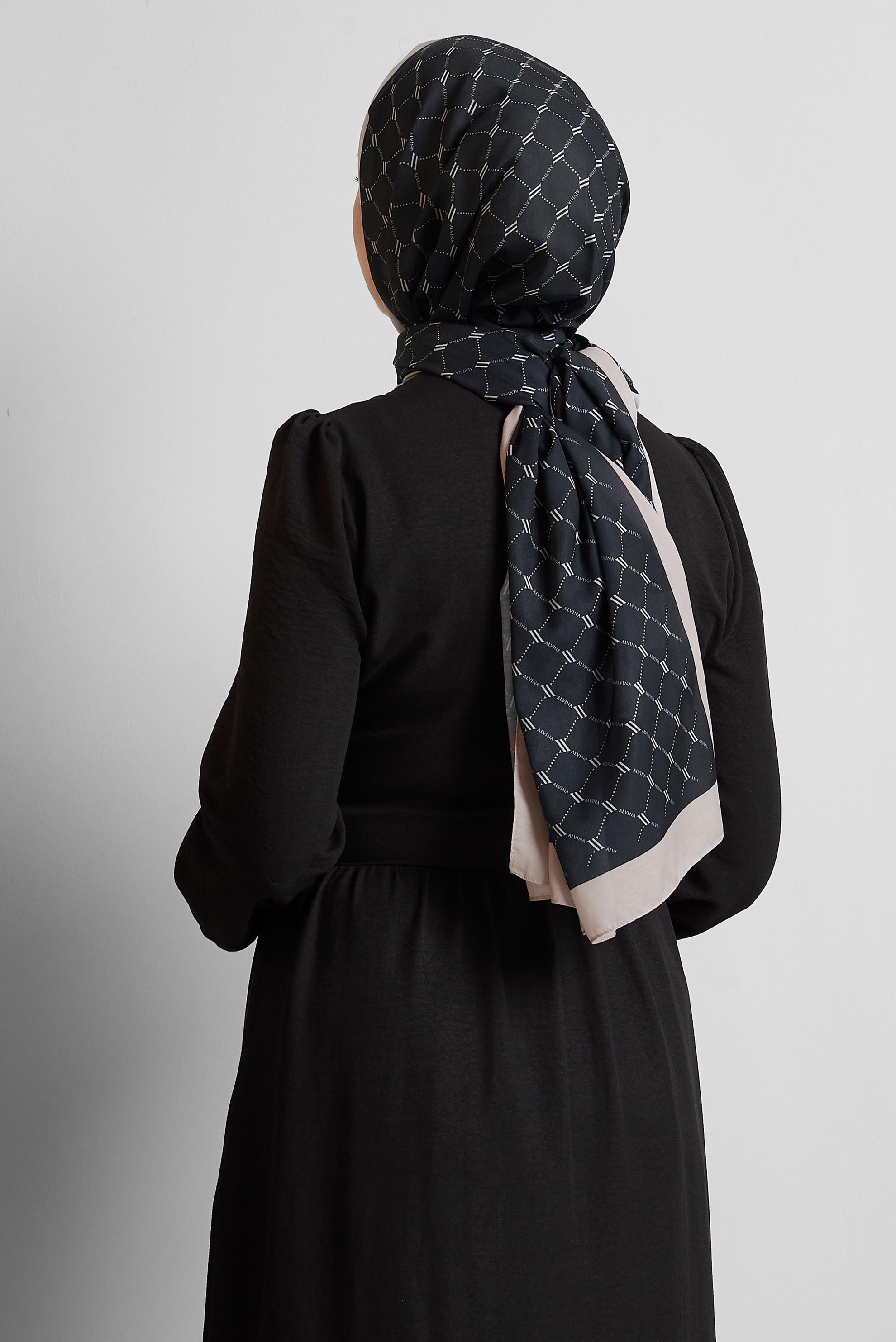 Tesettür giyim SİYAH ALVİNA DESENLİ ŞAL 10281