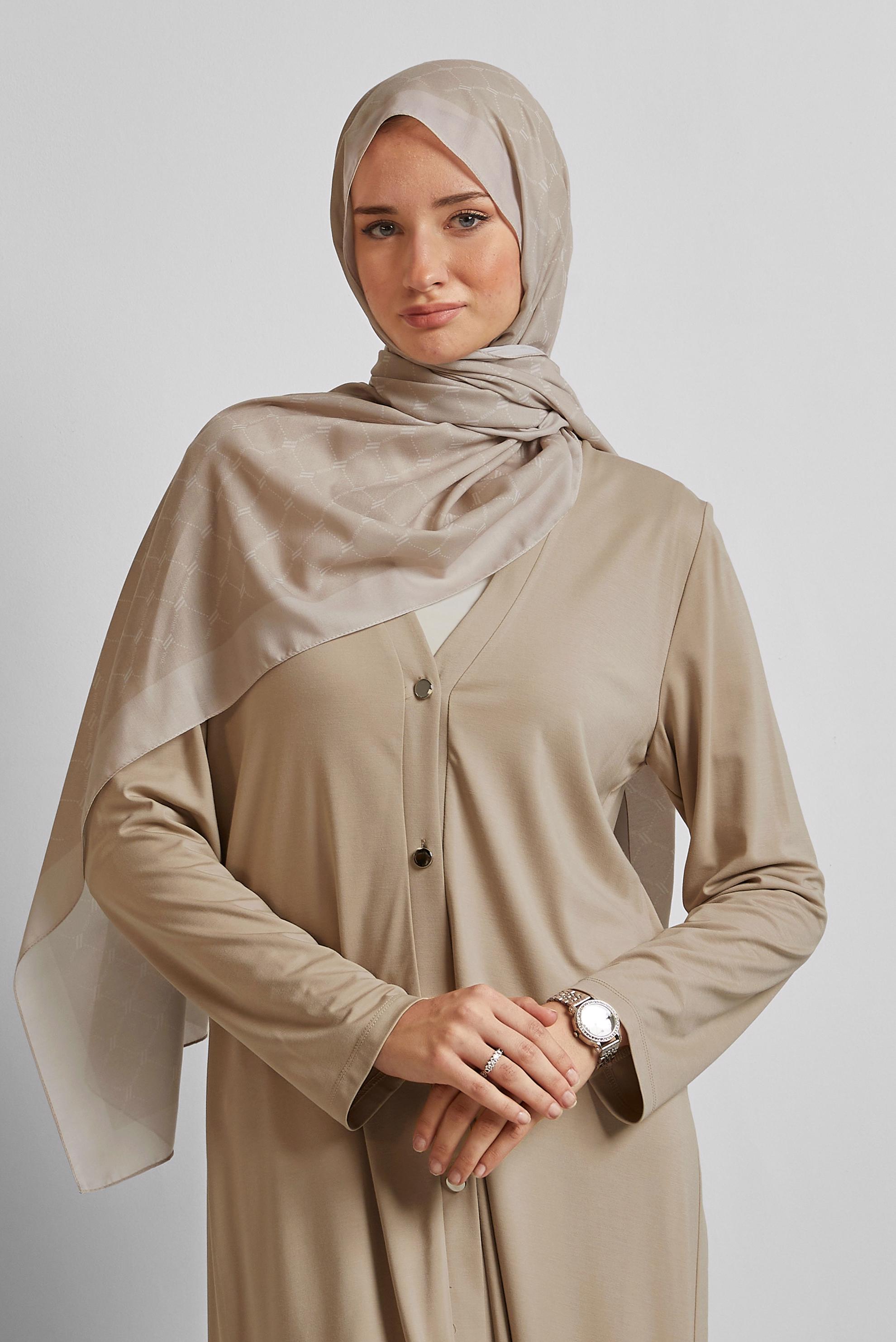 Tesettür giyim BEJ ALVİNA DESENLİ ŞAL 10281