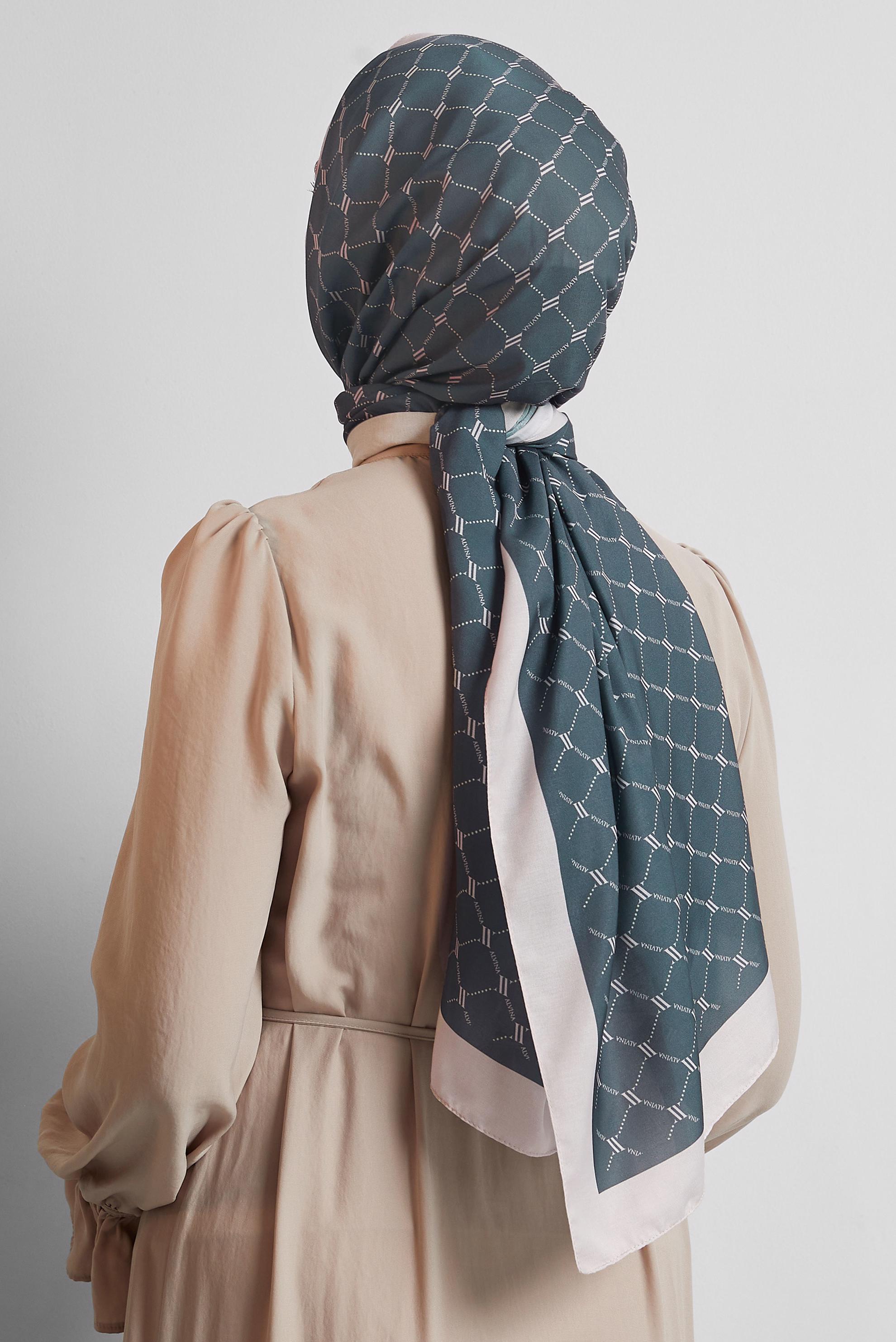 Tesettür giyim GRİ ALVİNA DESENLİ ŞAL 10281