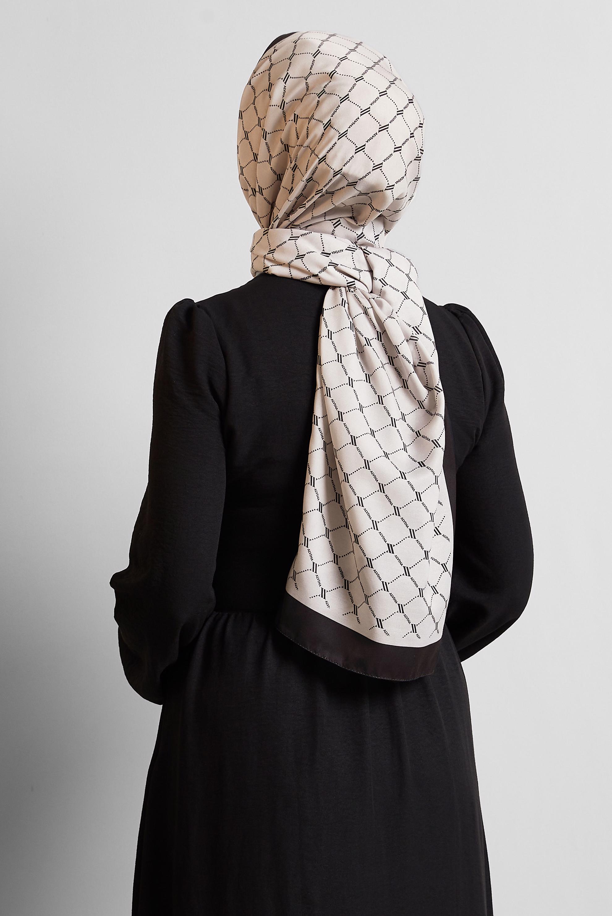 Tesettür giyim SİYAH ALVİNA DESENLİ ŞAL 10281