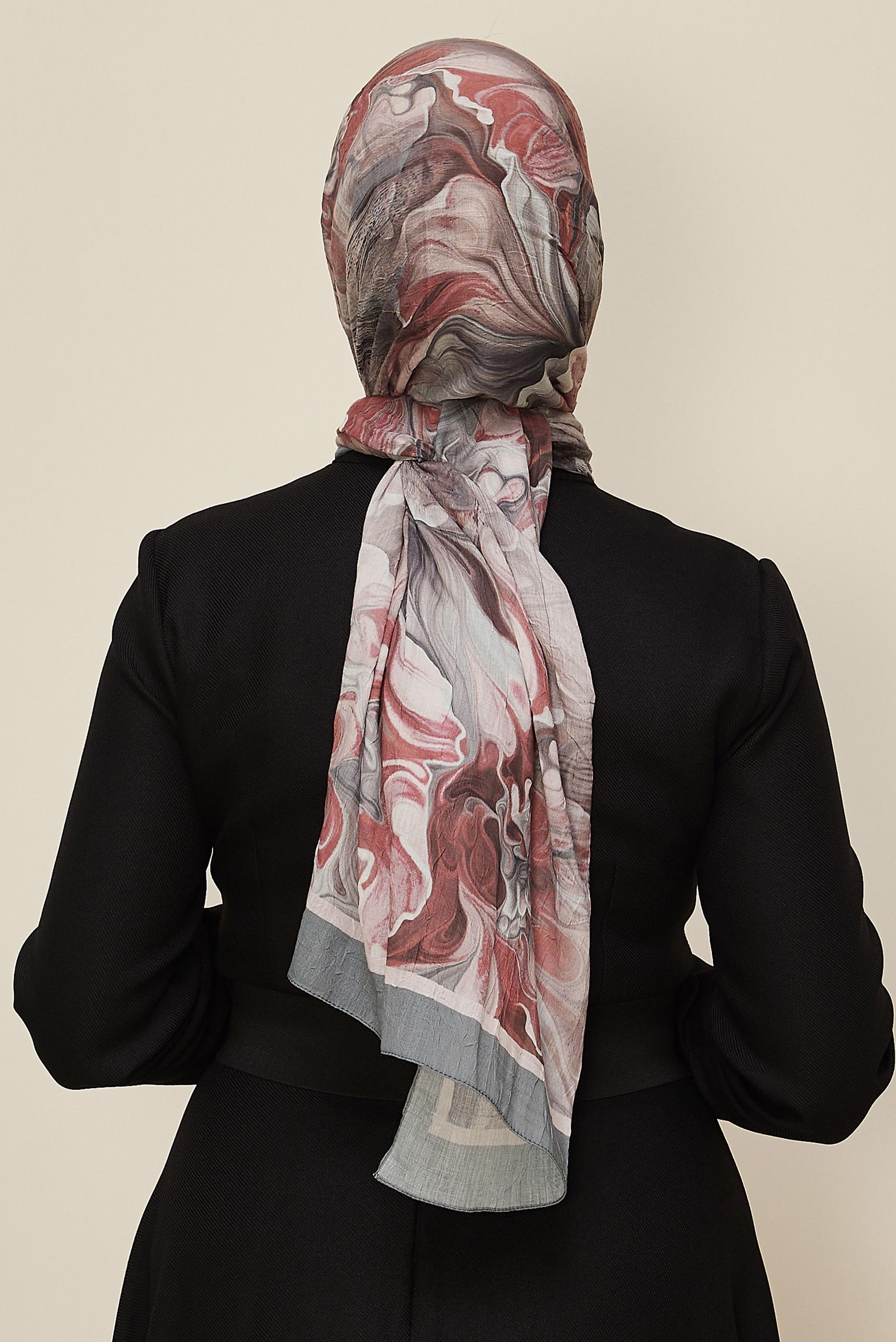 Tesettür giyim GRİ ALVİNA DESENLİ KRAŞ ŞAL 3592