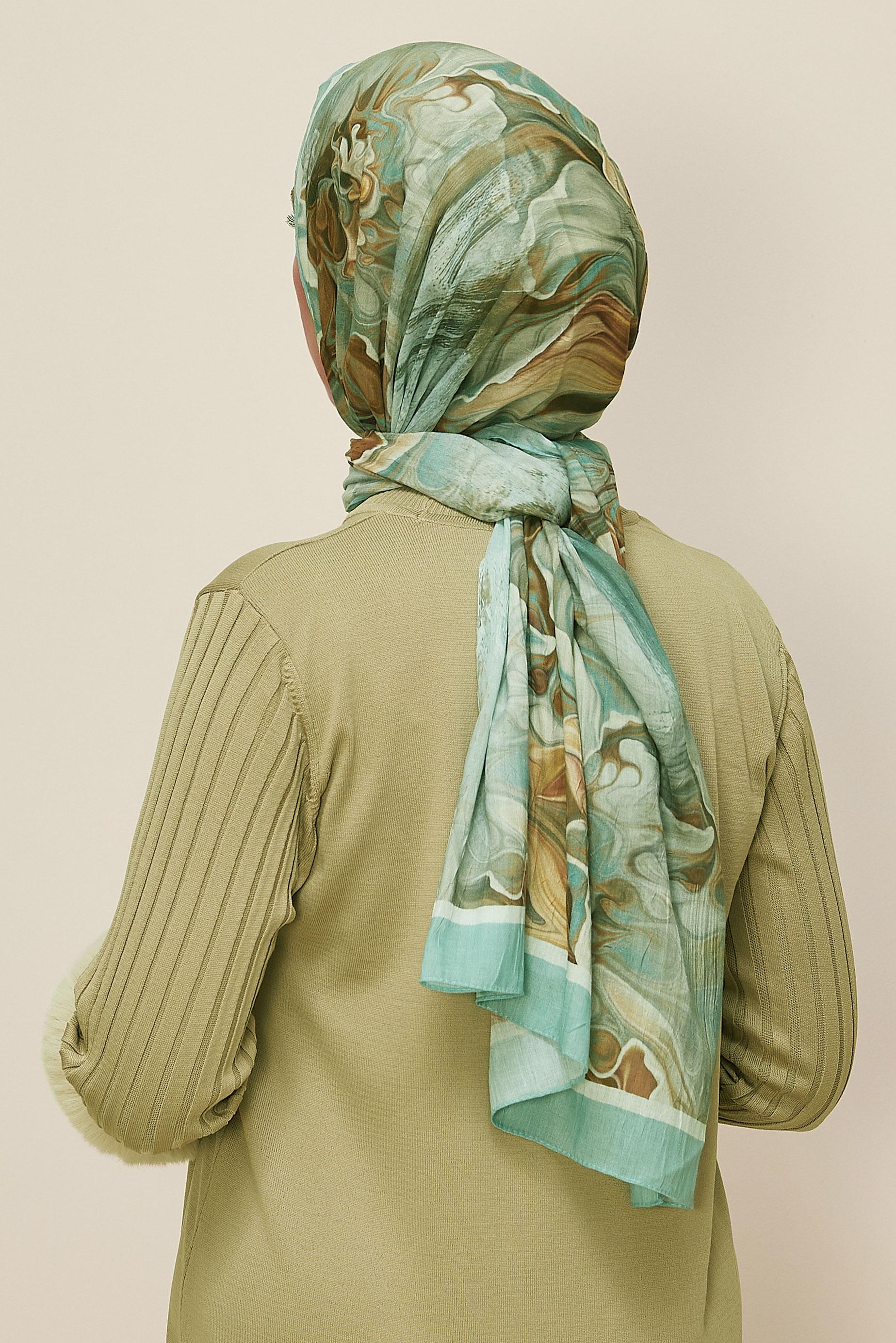 Vêtements hijab BLEU CHÂLE À MOTIFS ALVINA 3592