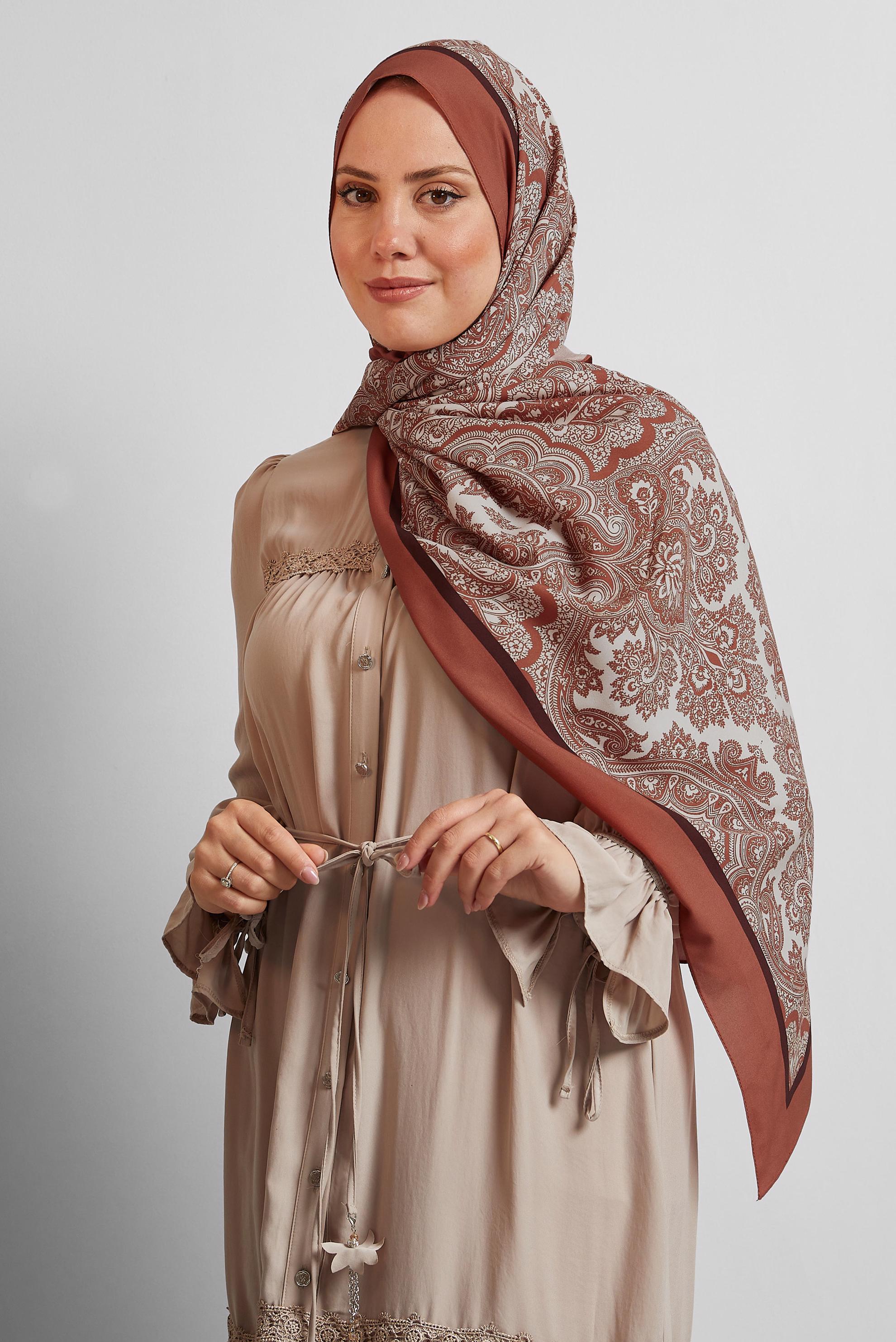 Tesettür giyim TURUNCU ALVİNA ETNİK DESENLİ ŞAL 4460