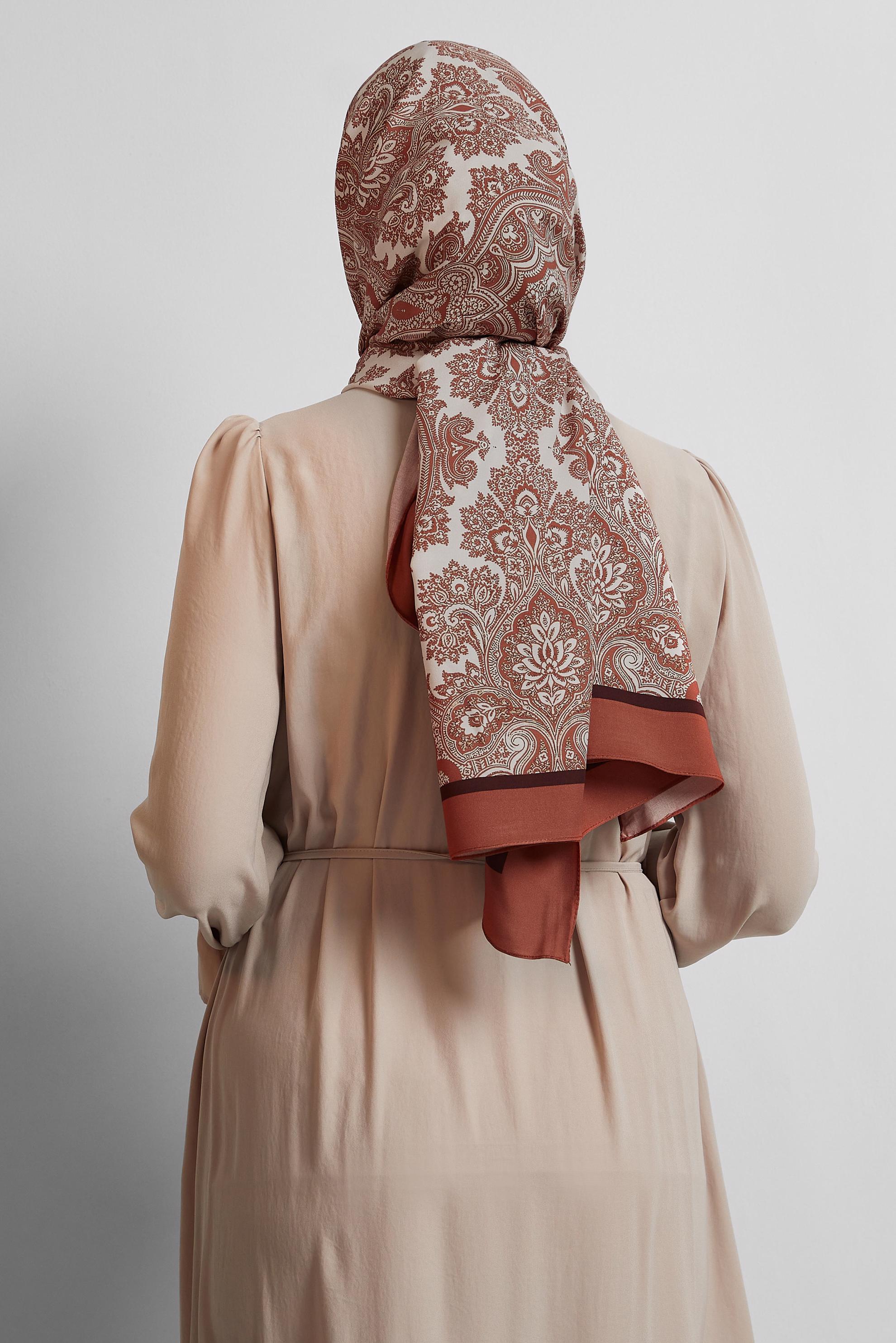 Tesettür giyim TURUNCU ALVİNA ETNİK DESENLİ ŞAL 4460