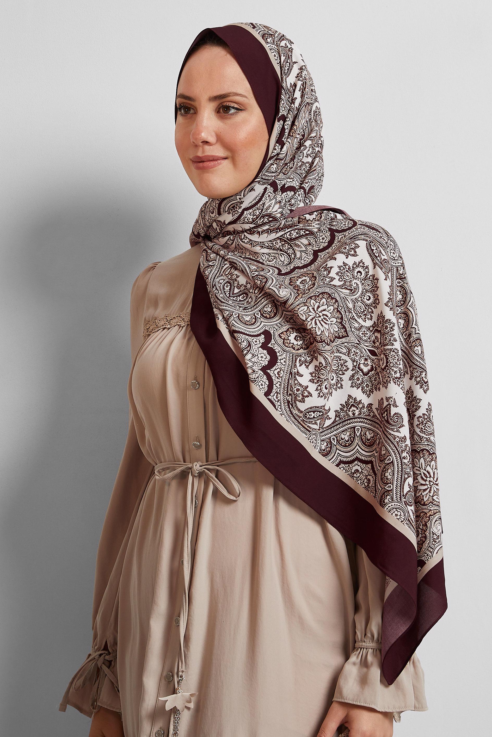 Tesettür giyim BORDO ALVİNA ETNİK DESENLİ ŞAL 4460