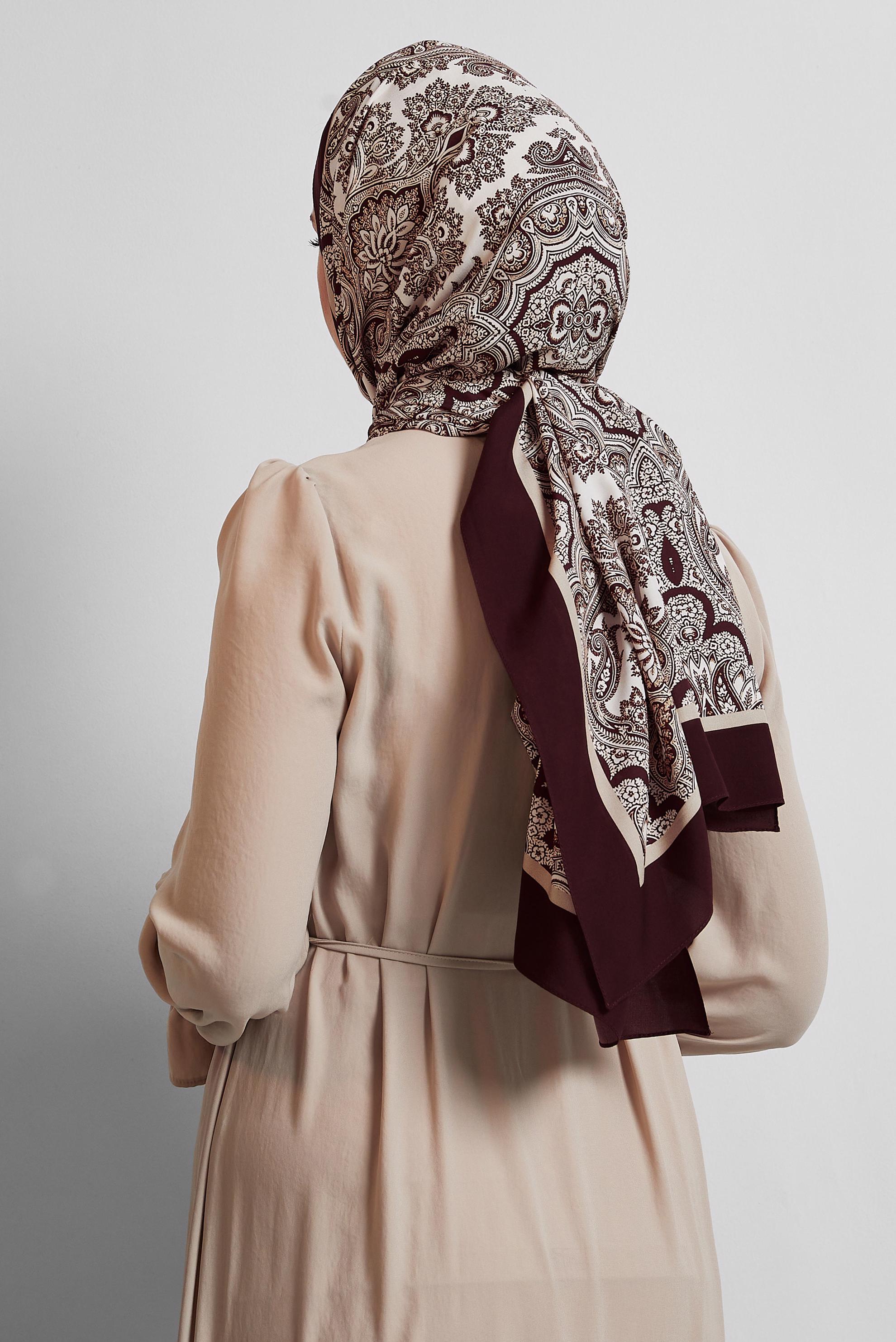 Tesettür giyim BORDO ALVİNA ETNİK DESENLİ ŞAL 4460