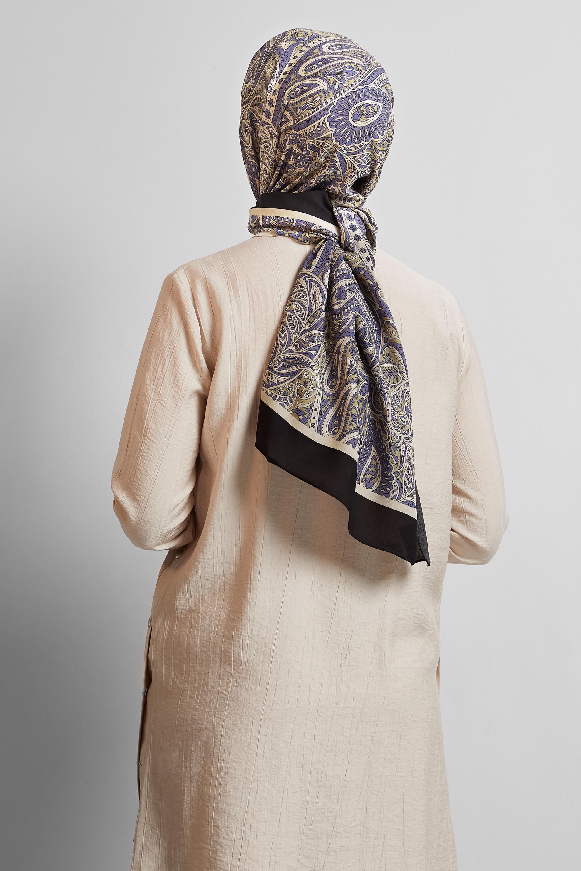 Tesettür giyim MOR ALVİNA ETNİK DESENLİ ŞAL 4472