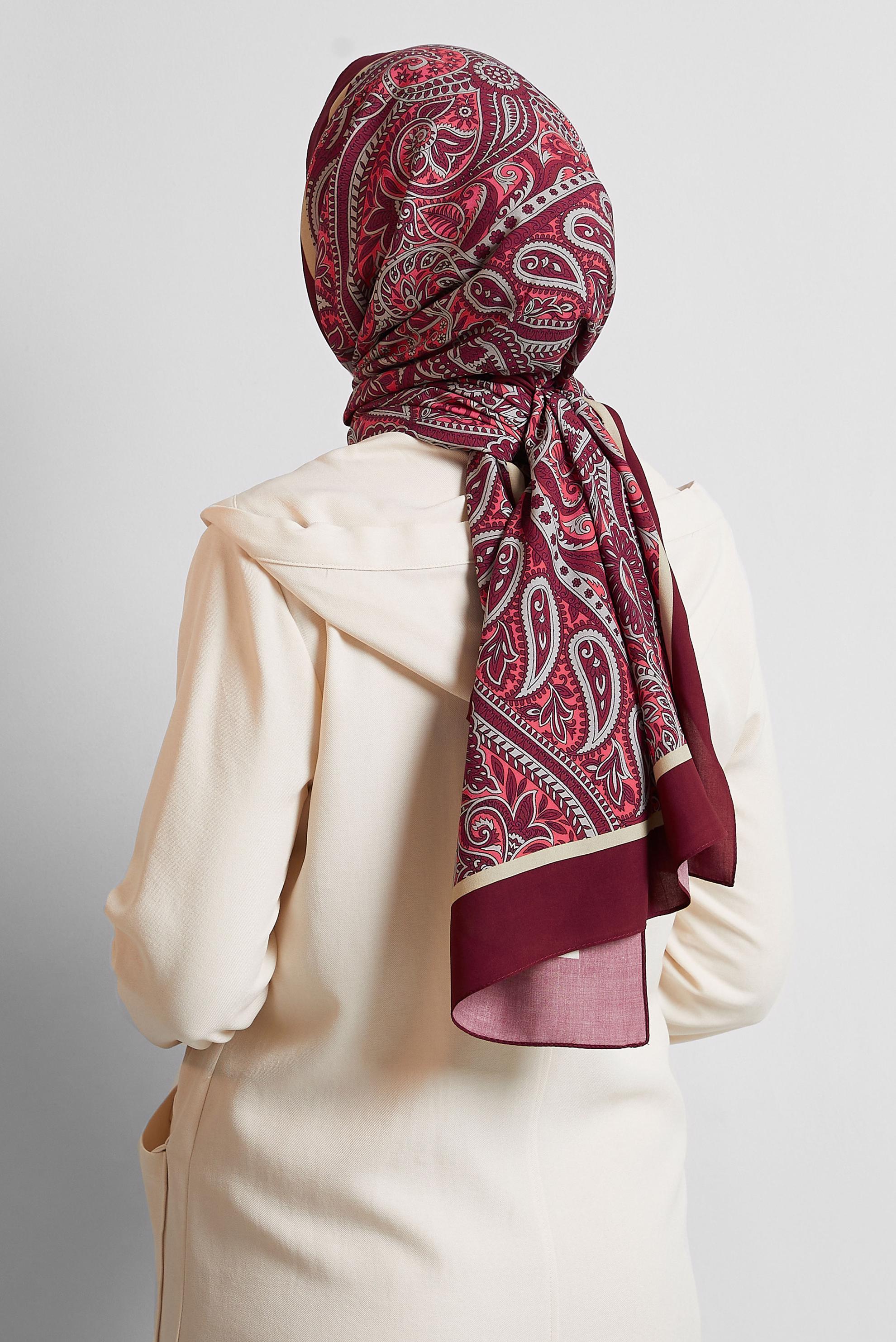 Tesettür giyim FUŞYA ALVİNA ETNİK DESENLİ ŞAL 4472