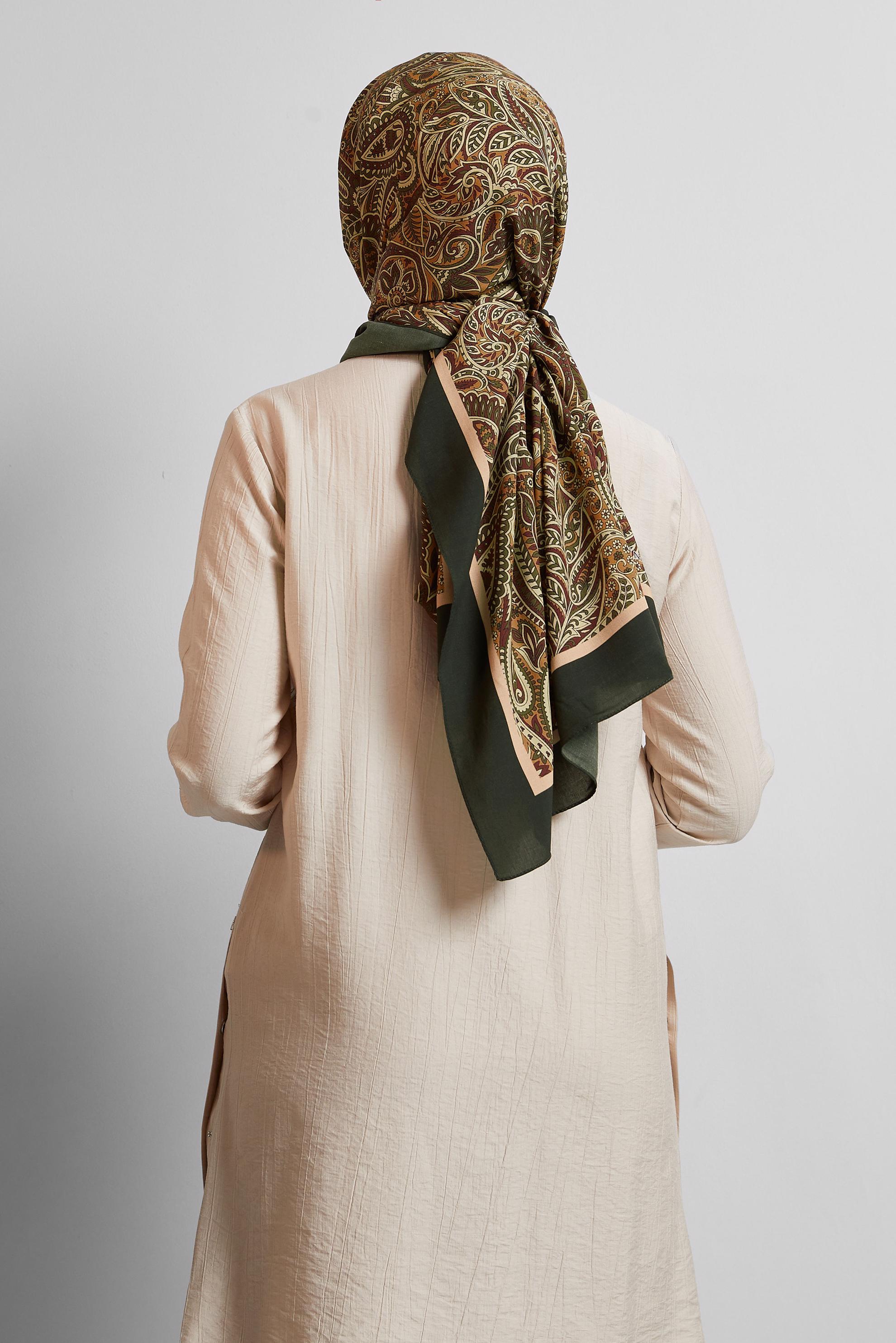 Tesettür giyim HAKİ ALVİNA ETNİK DESENLİ ŞAL 4472