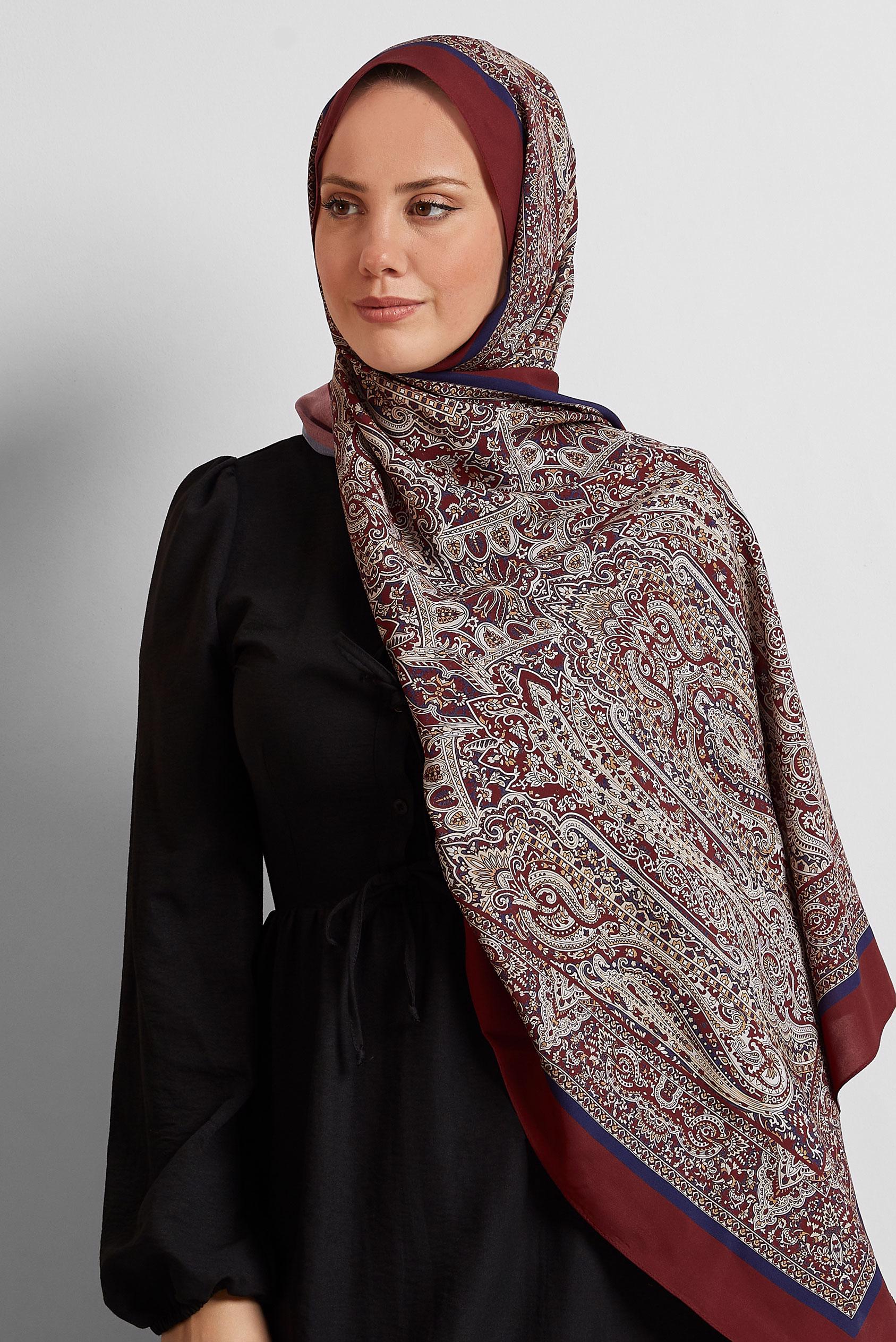 Tesettür giyim BORDO ALVİNA ETNİK DESENLİ ŞAL 4479