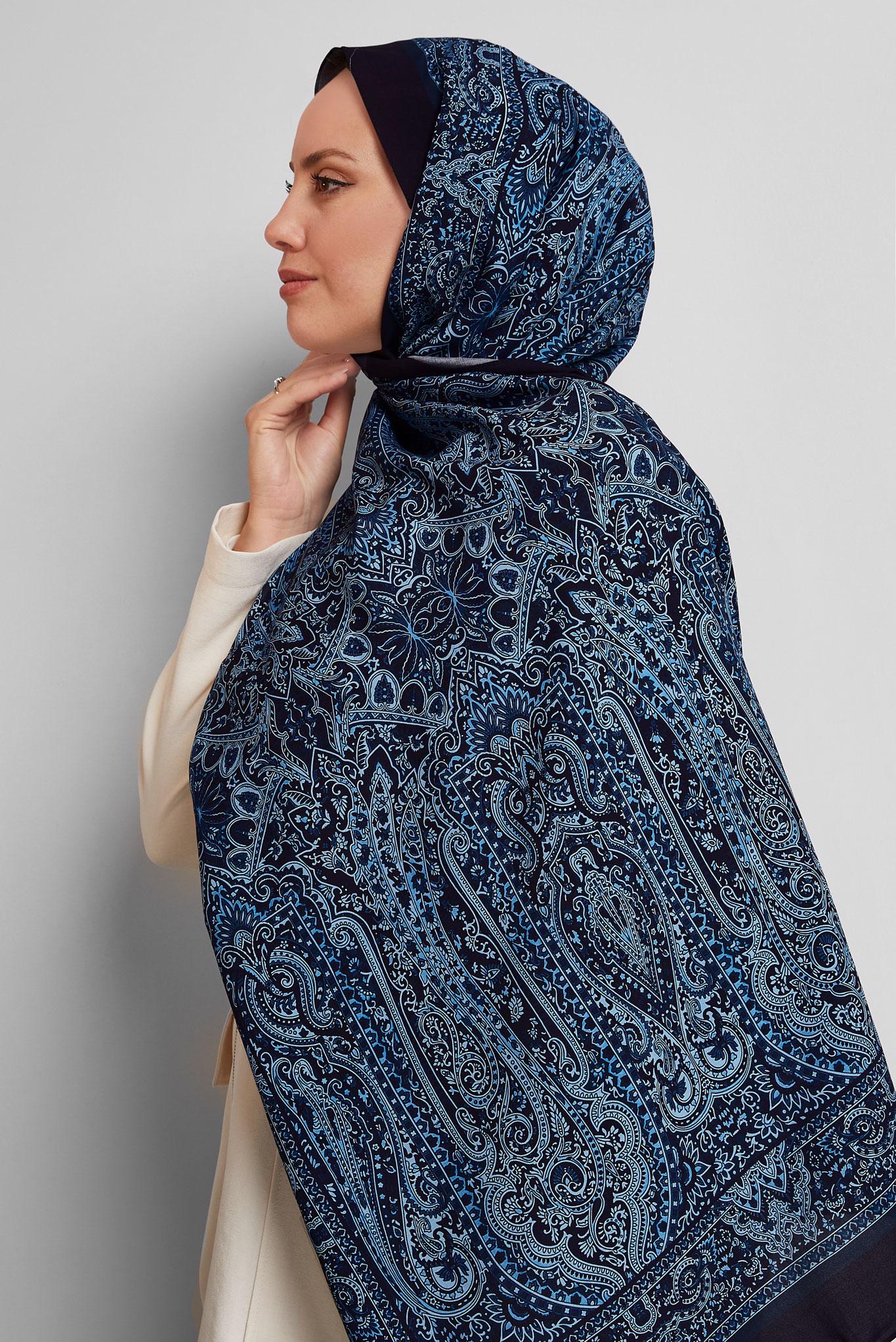Tesettür giyim LACİVERT ALVİNA ETNİK DESENLİ ŞAL 4479