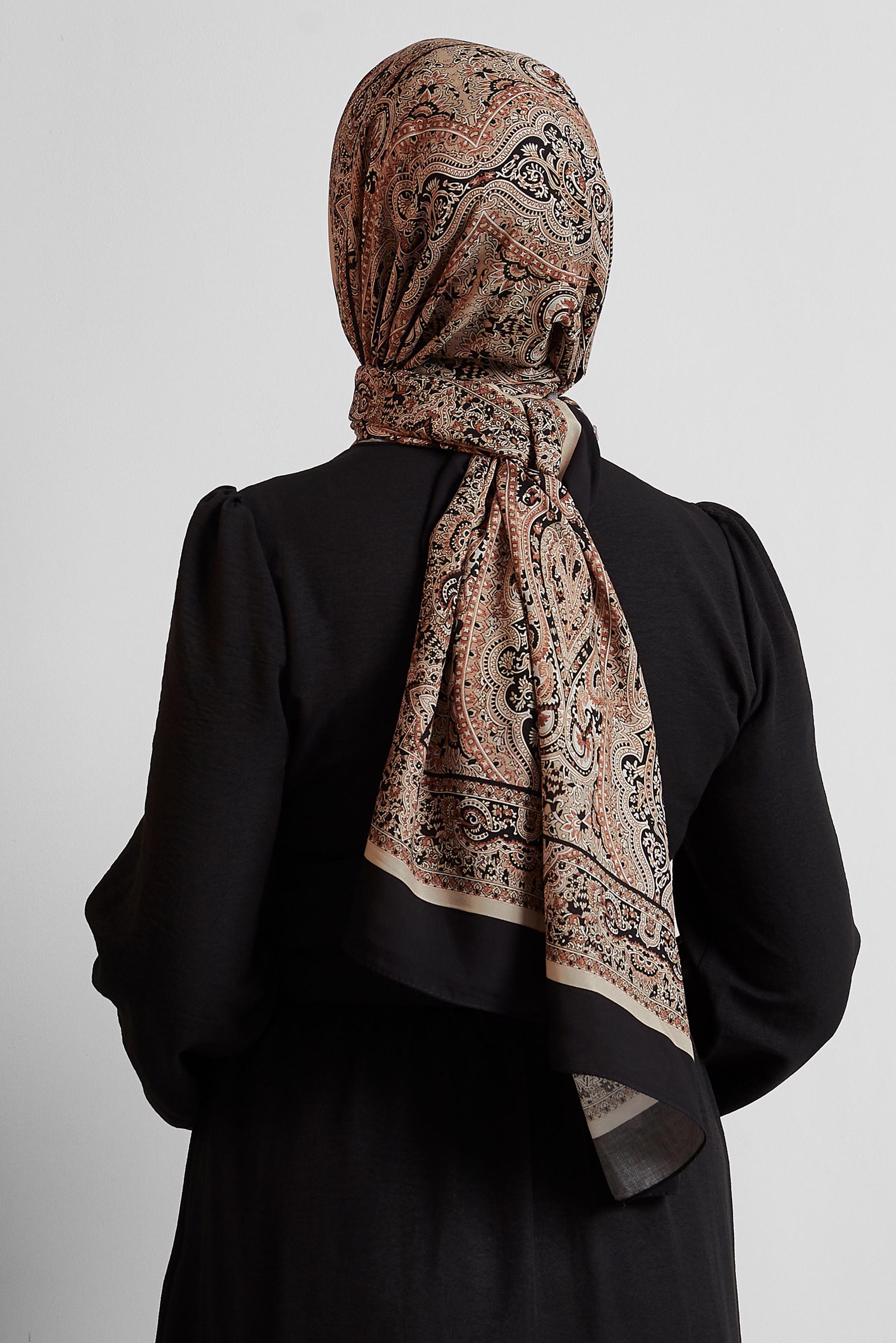 Tesettür giyim PUDRA ALVİNA ETNİK DESENLİ ŞAL 4479