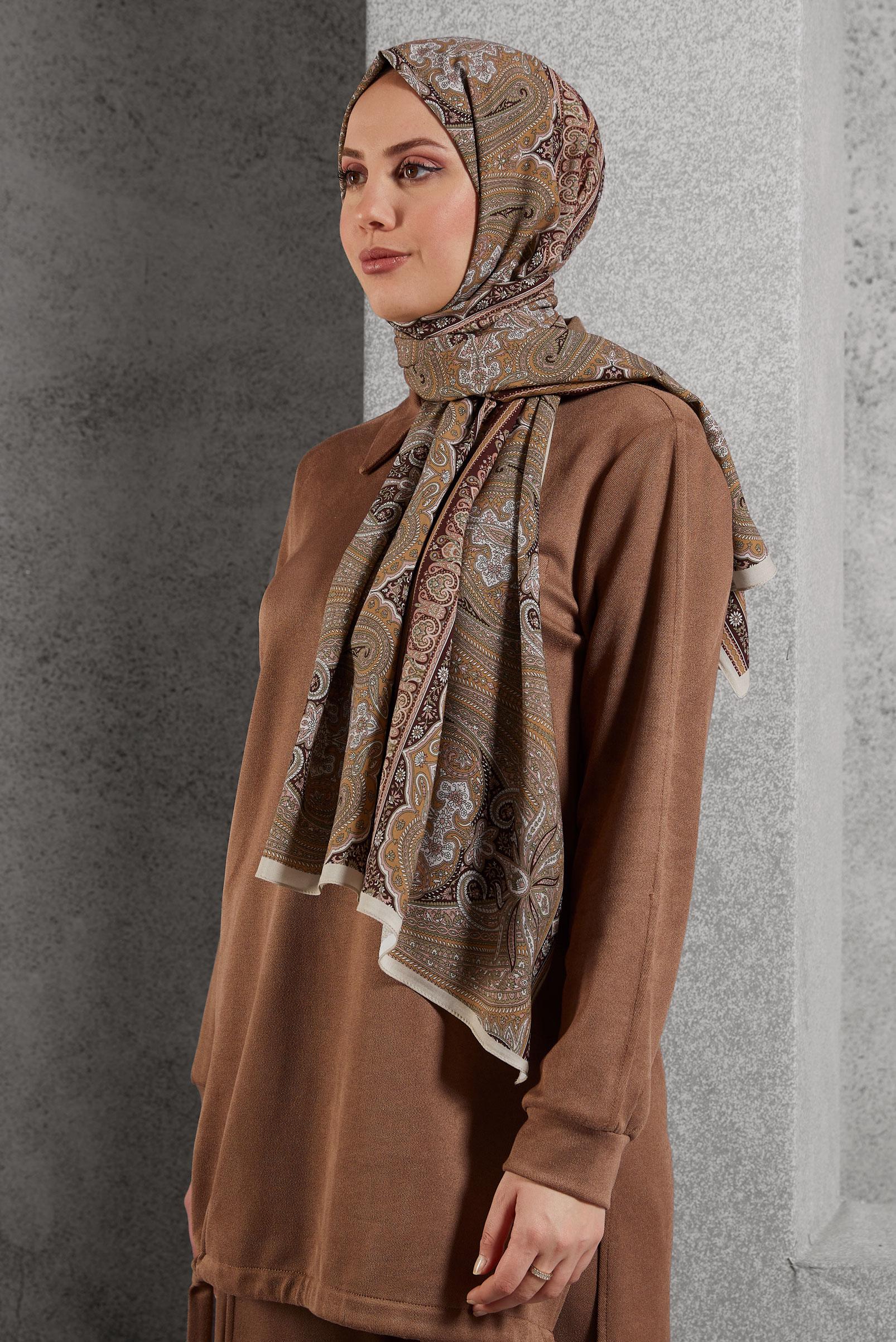 Tesettür giyim BEJ ALVİNA ETNİK DESEN ŞAL 8521