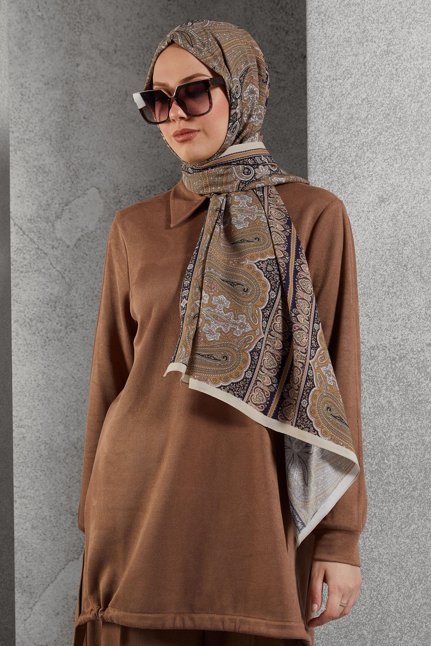 Tesettür giyim BEJ ALVİNA ETNİK DESEN ŞAL 8521